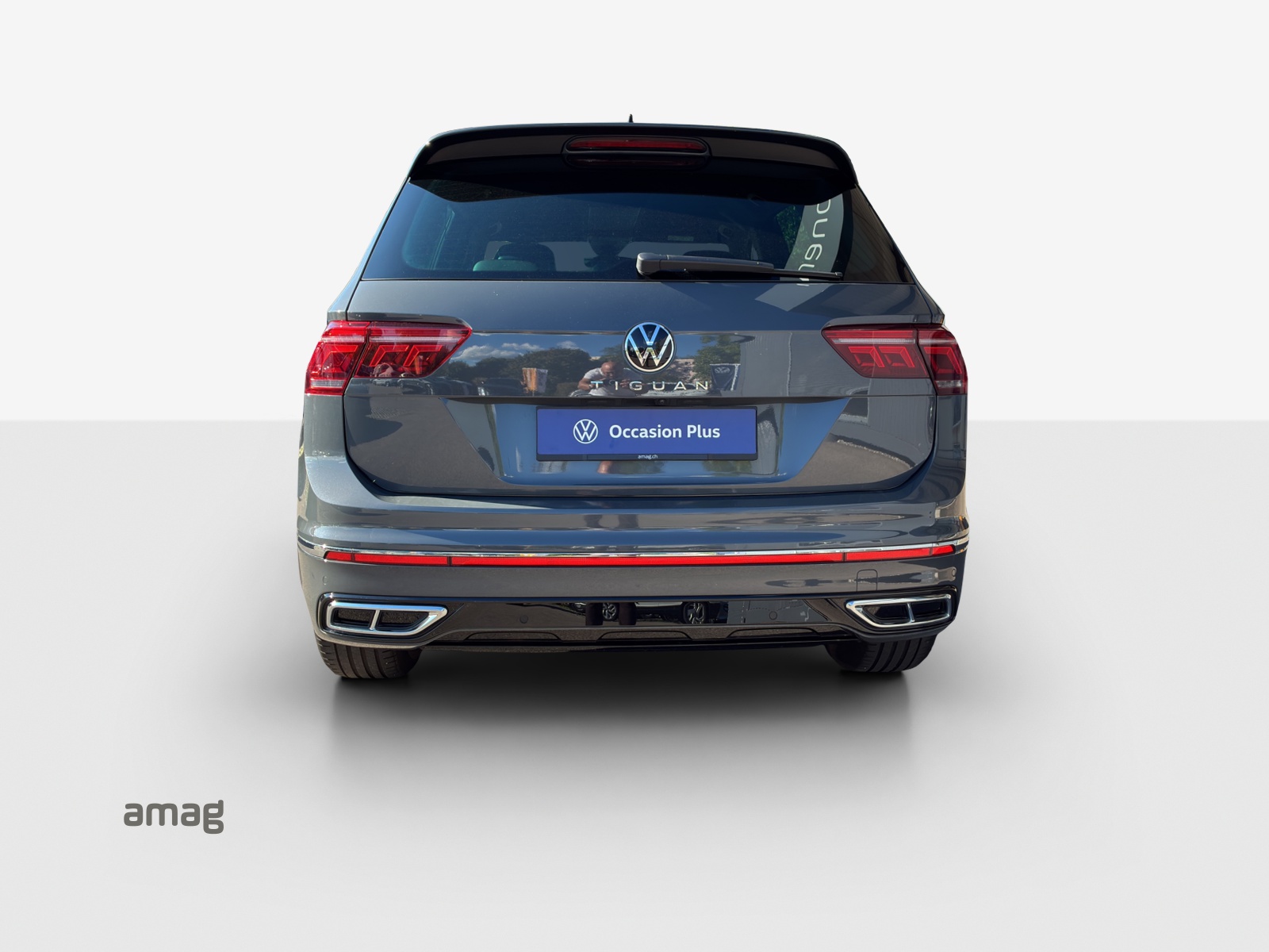 VW Tiguan 2.0 TDI SCR R-Line 4Motion DSG-image-3