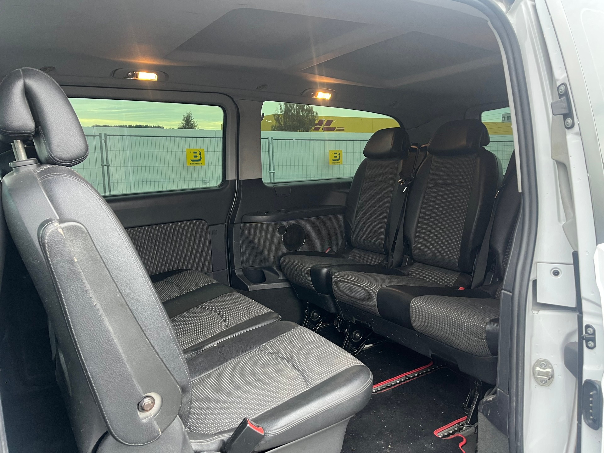 MERCEDES-BENZ Viano 2.0 CDI Blue Efficiency Ambiente L A-image-8