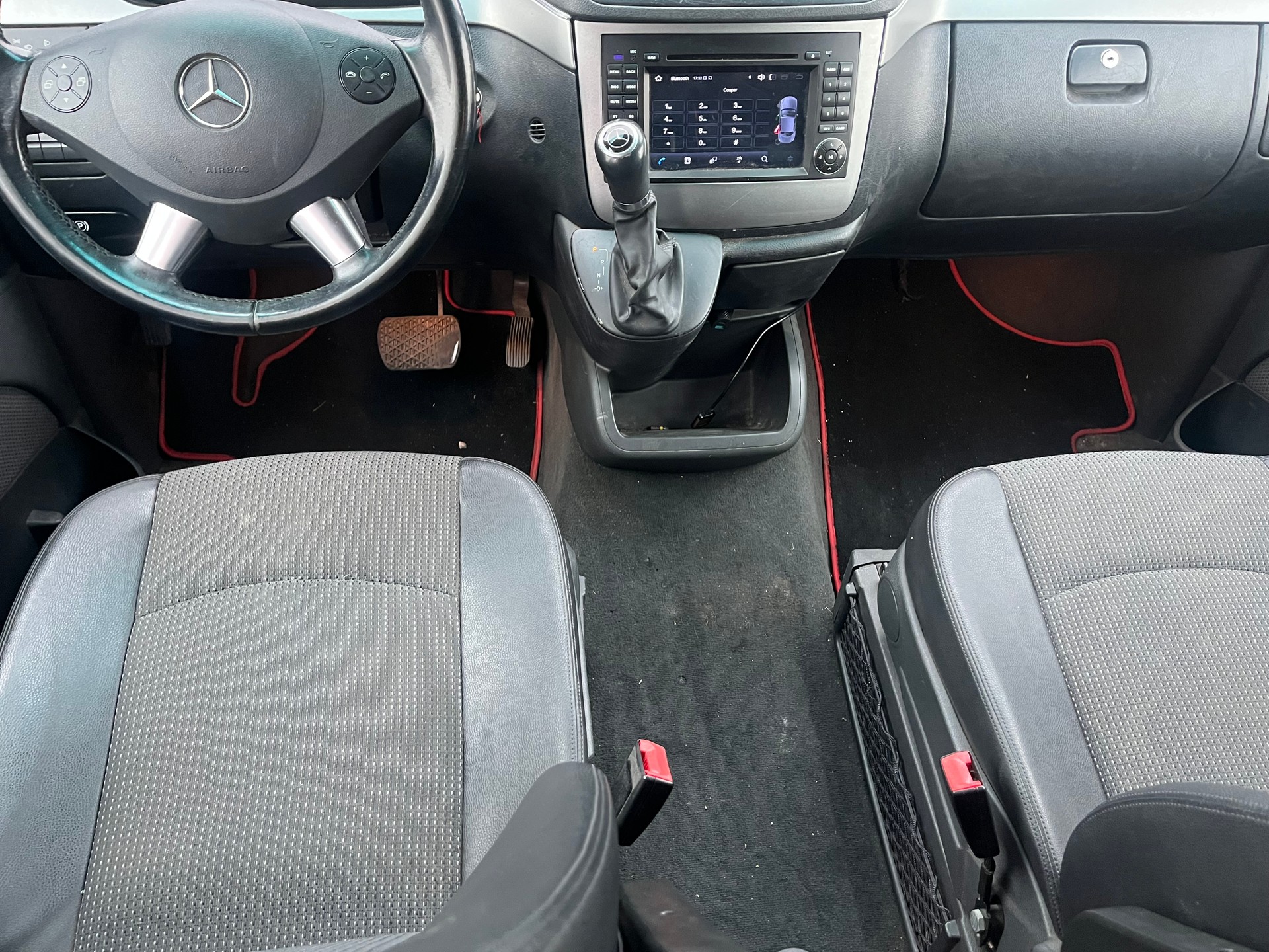 MERCEDES-BENZ Viano 2.0 CDI Blue Efficiency Ambiente L A-image-9