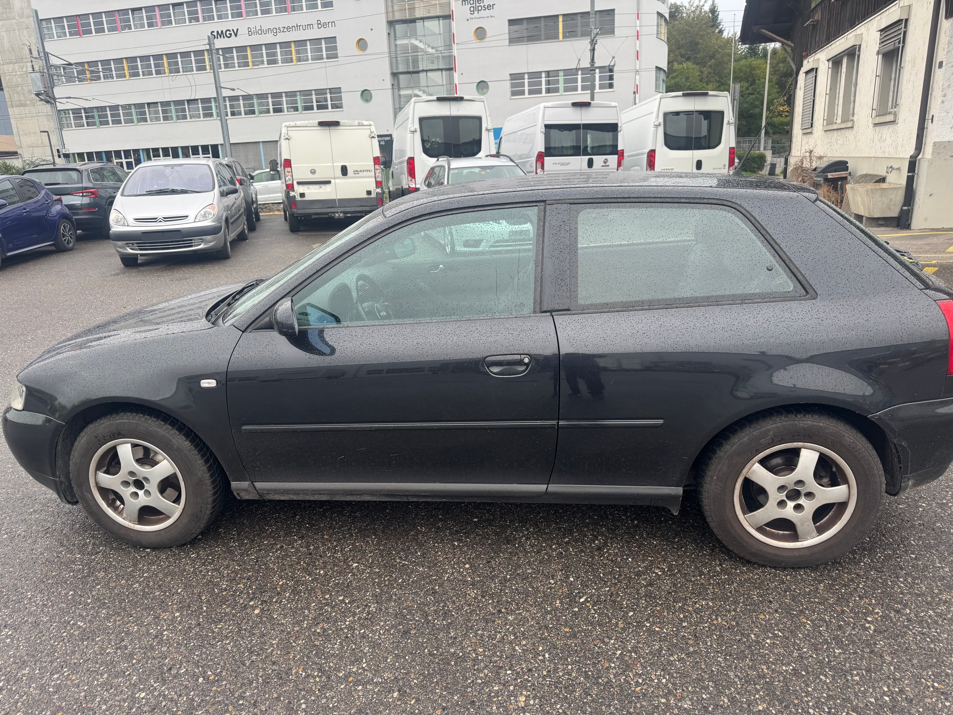 AUDI A3 1.8 Ambiente-image-3