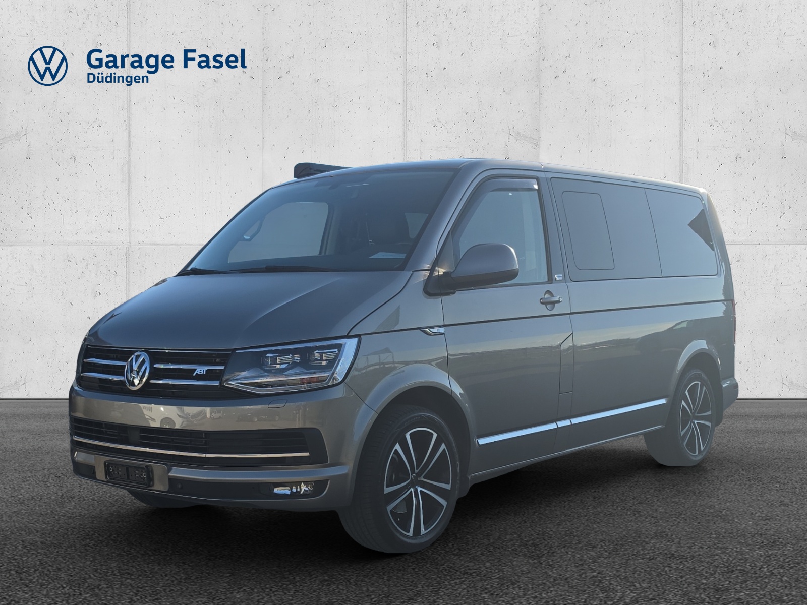 VW T6 Multivan 2.0 TDI Family Generation Six DSG-image-0