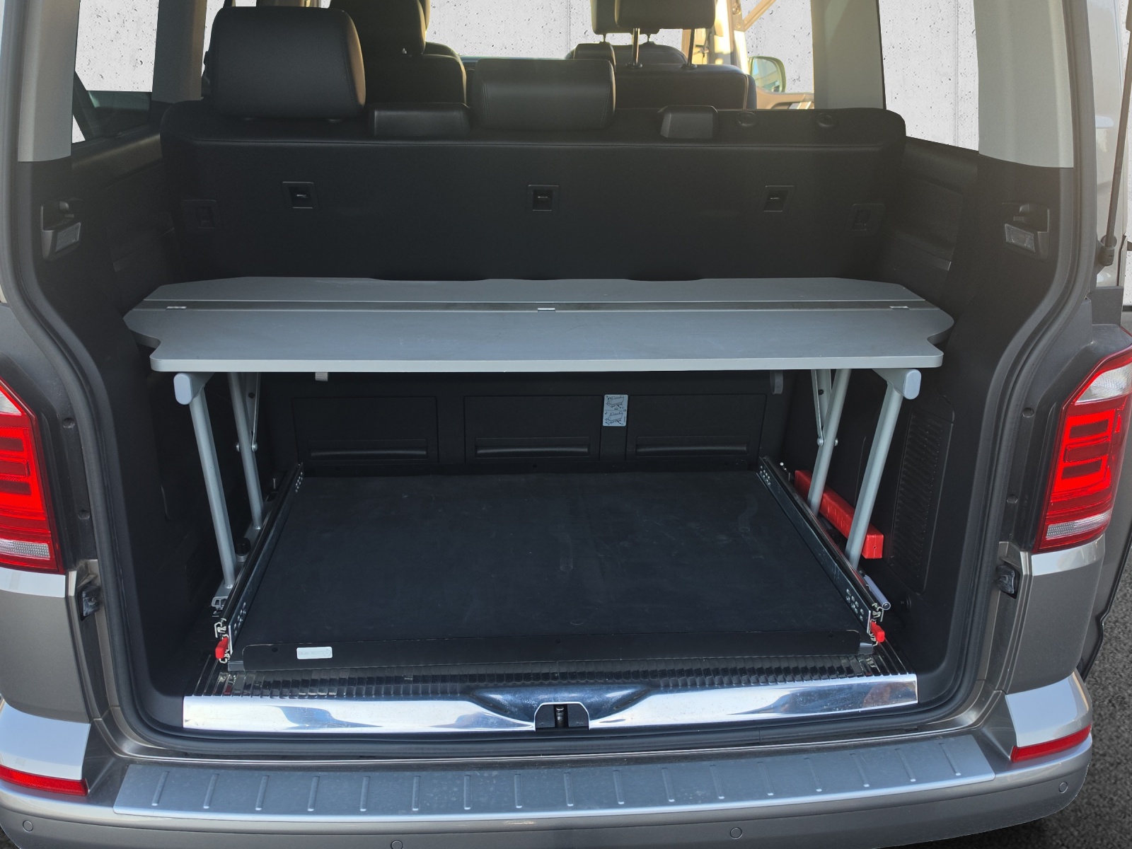 VW T6 Multivan 2.0 TDI Family Generation Six DSG-image-13