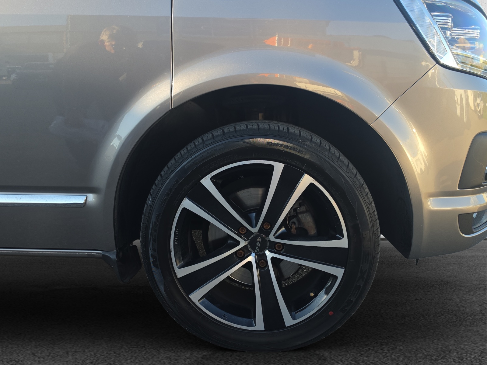 VW T6 Multivan 2.0 TDI Family Generation Six DSG-image-14