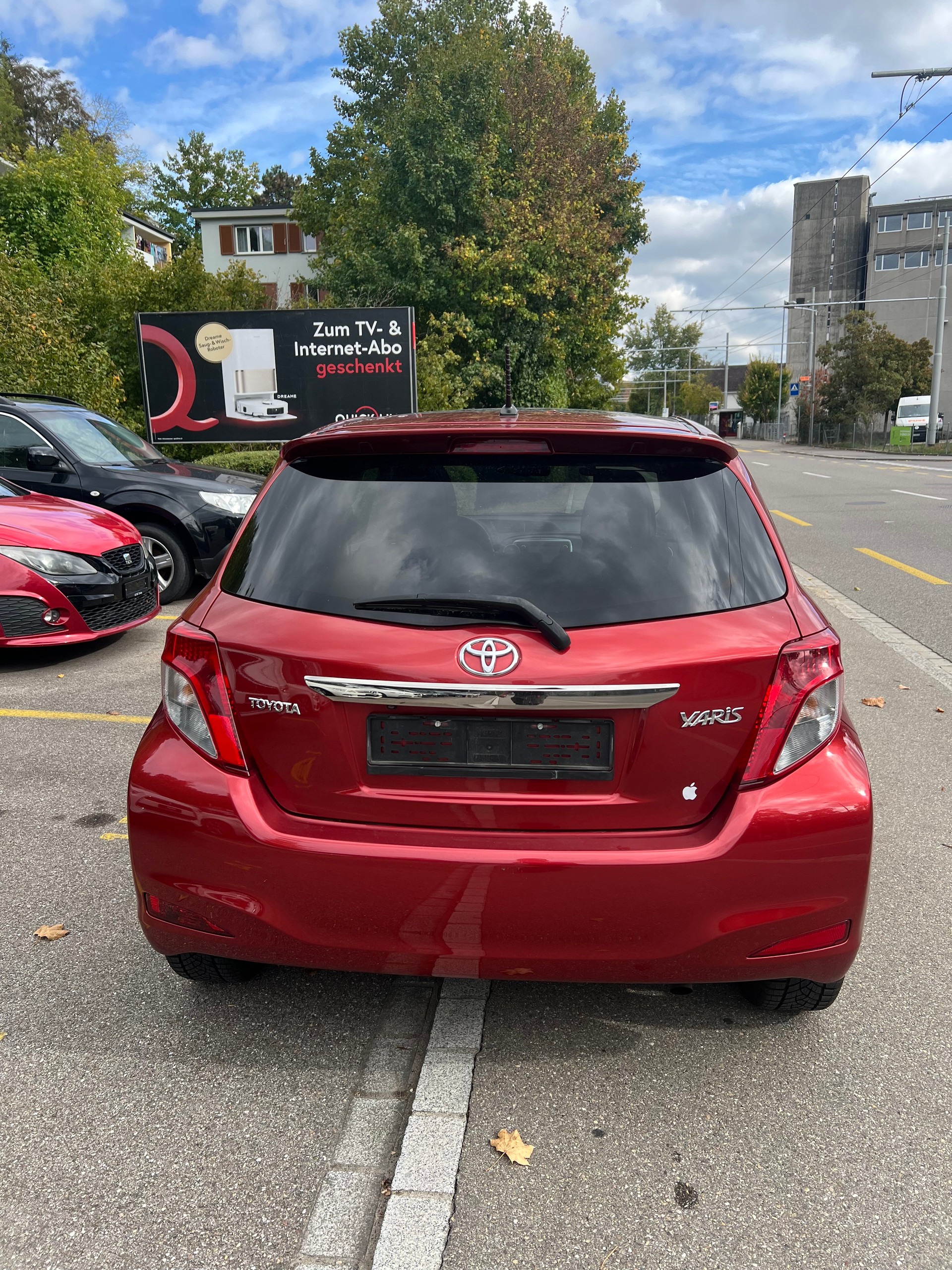 TOYOTA YARIS-image-3