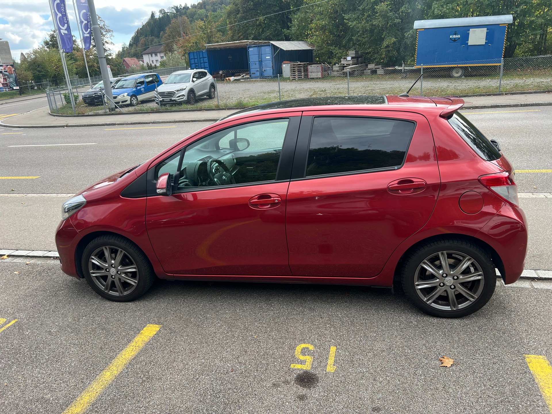 TOYOTA YARIS-image-6