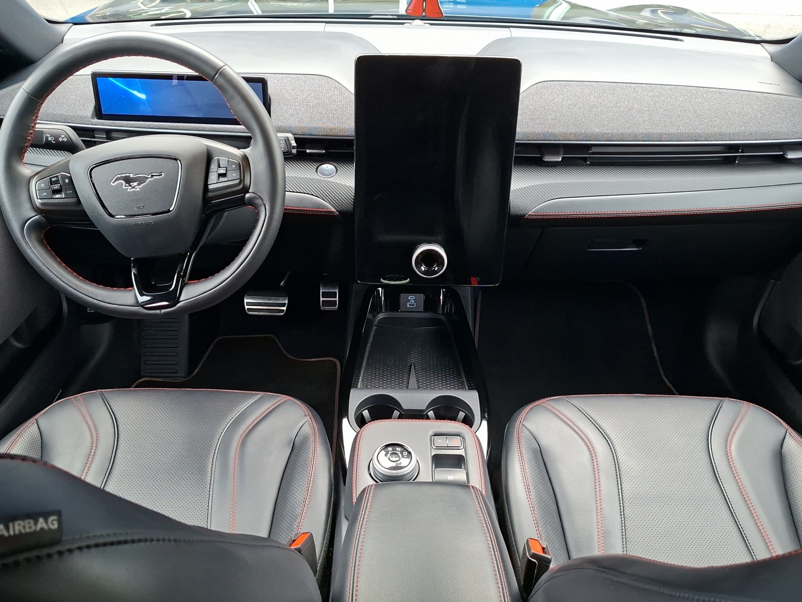 FORD Mustang MACH-E Premium AWD 88 kWh-image-6