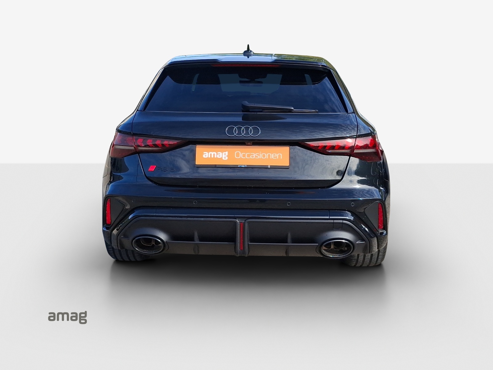 AUDI RS3 Sportback 2.5 TSI quattro S-tronic-showroom-element-3