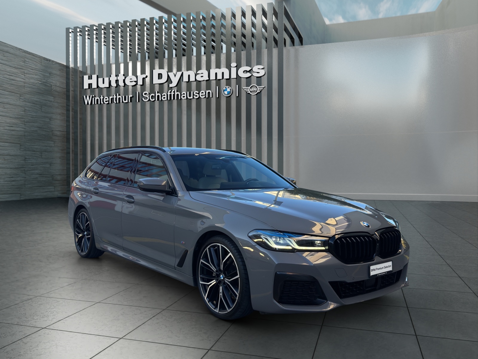 BMW 5er Reihe Touring 520d xDrive M-SPORTPAKET-image-2