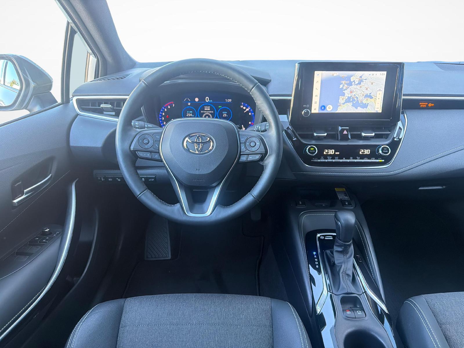 TOYOTA Corolla Touring Sports 1.8 HSD Trend-image-12