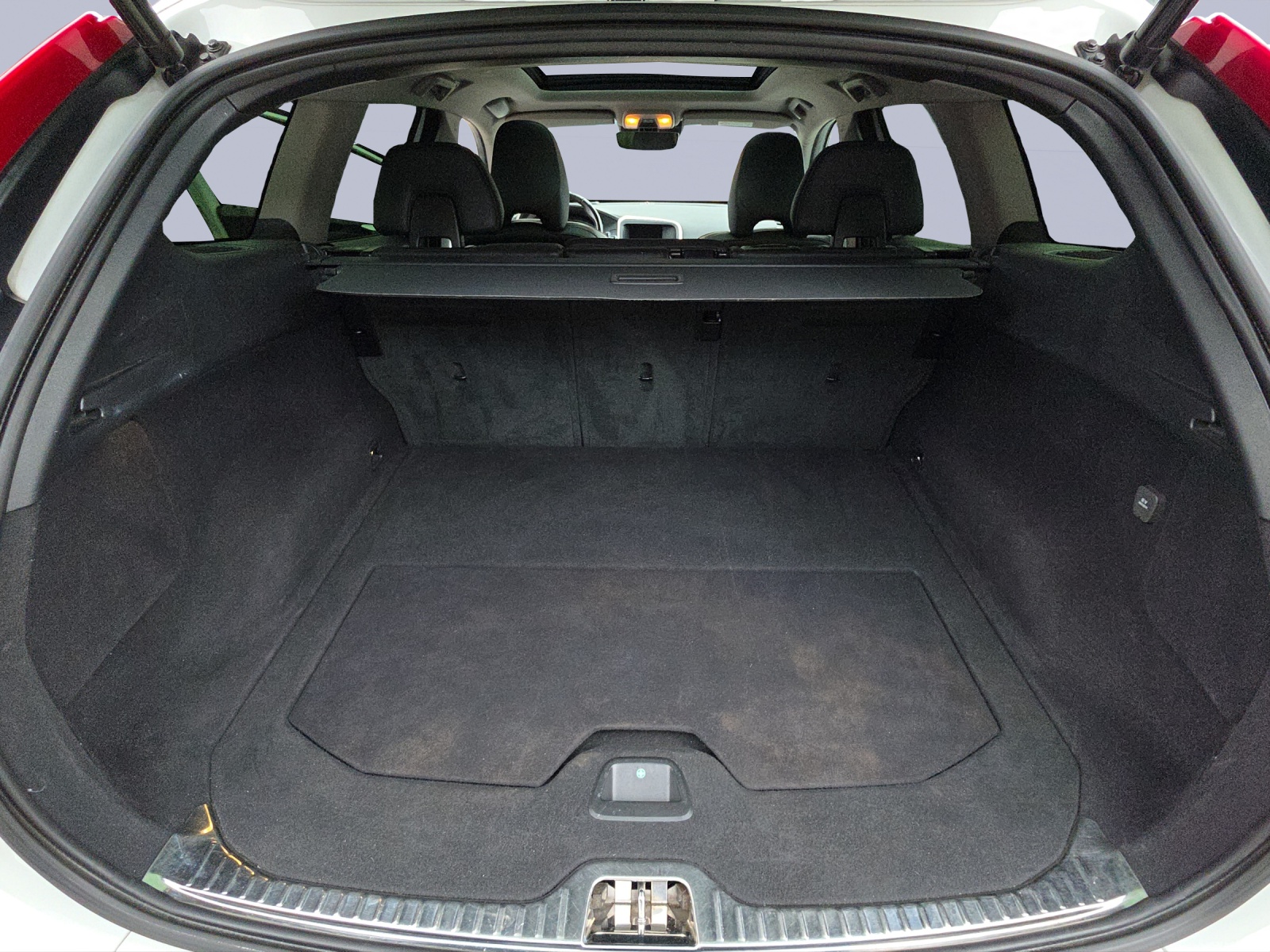 VOLVO XC60 2.0 T6 Summum AWD S/S-image-11