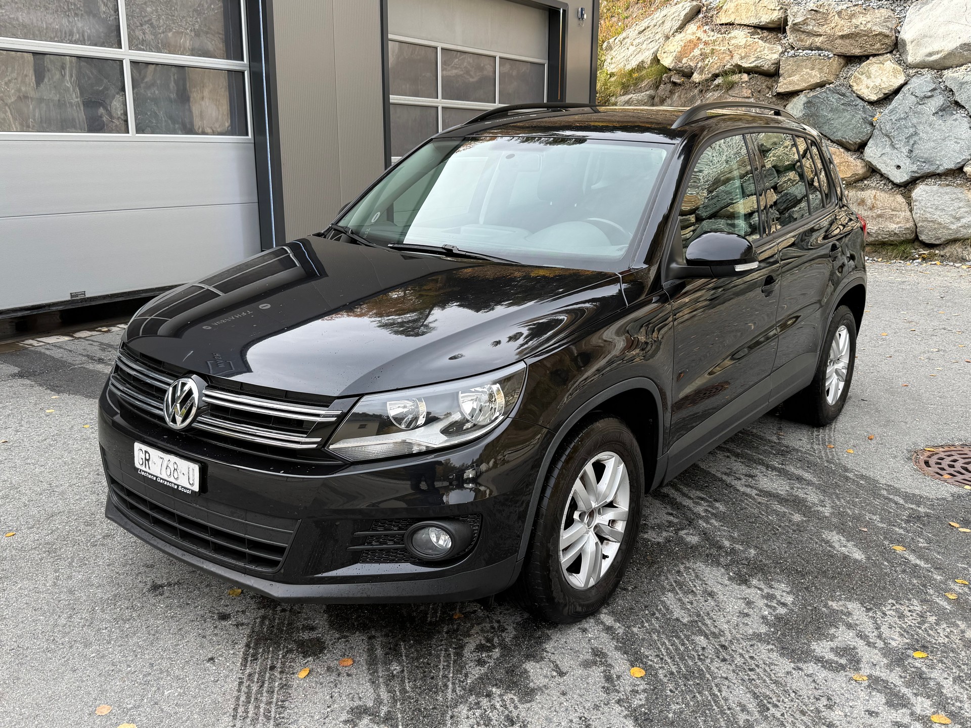 VW Tiguan 2.0 TDI BlueMotion Sport&Style 4Motion DSG-image-0