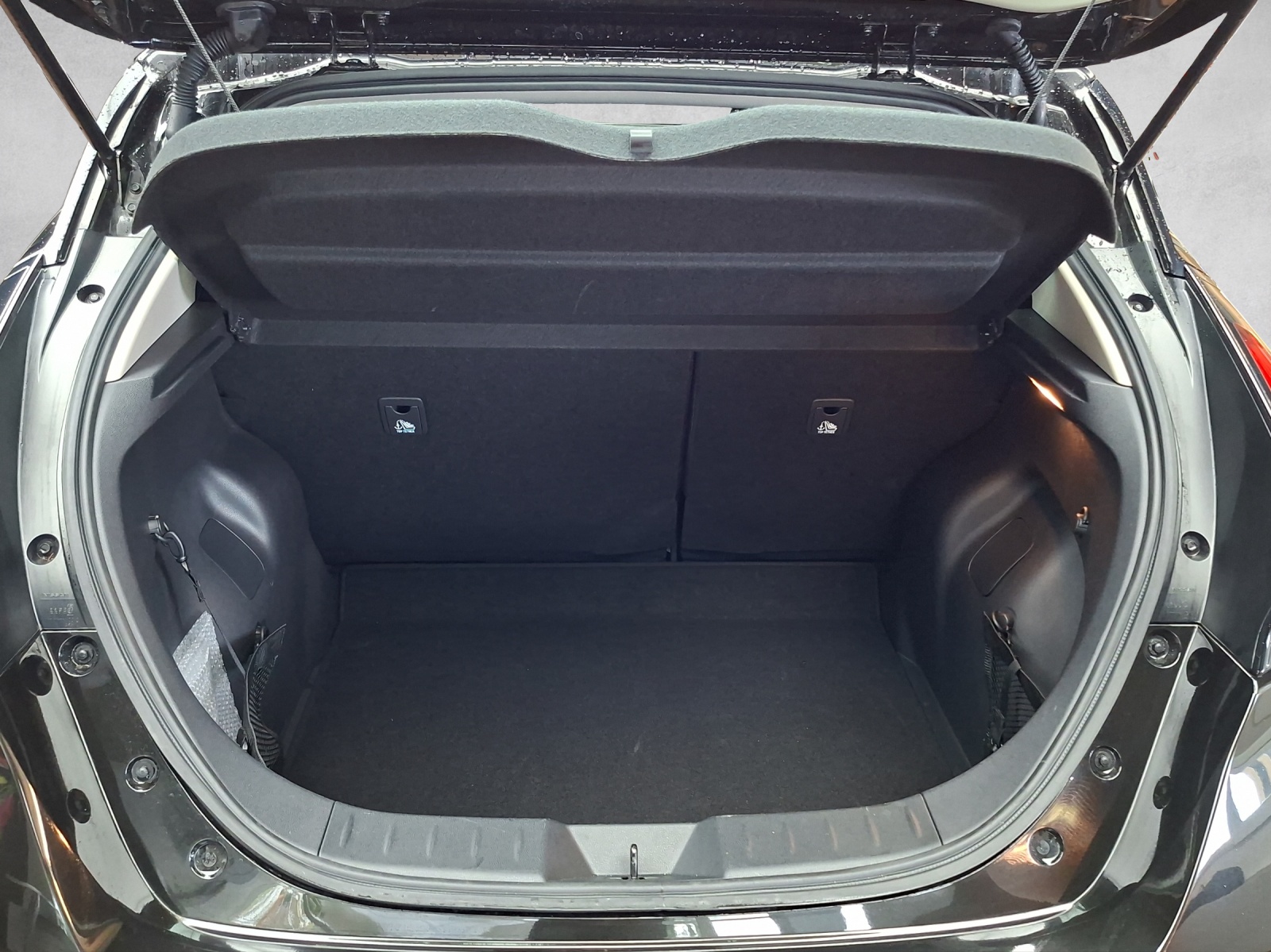 NISSAN Leaf Acenta 150 PS 40kWh Aut. (incl. Battery)-image-12
