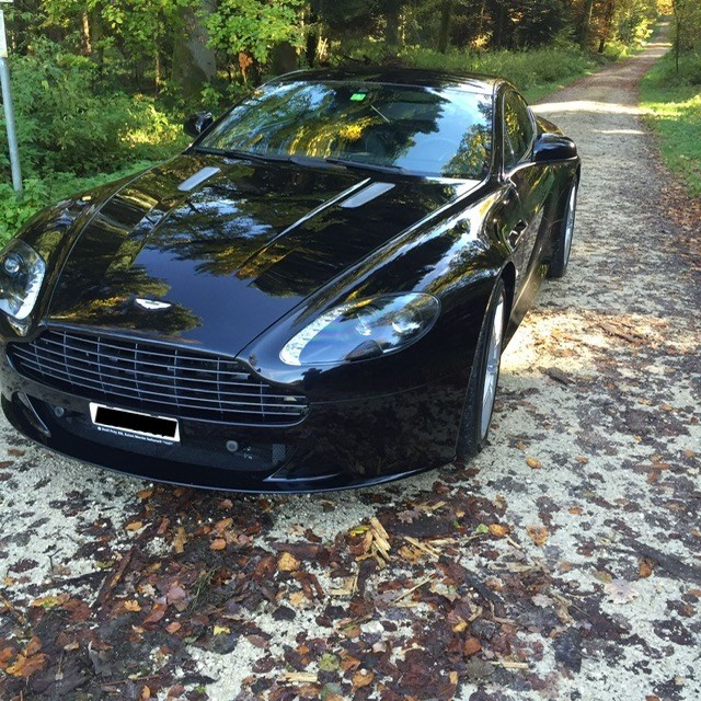 ASTON MARTIN V8 Vantage 4.7 S-image-2