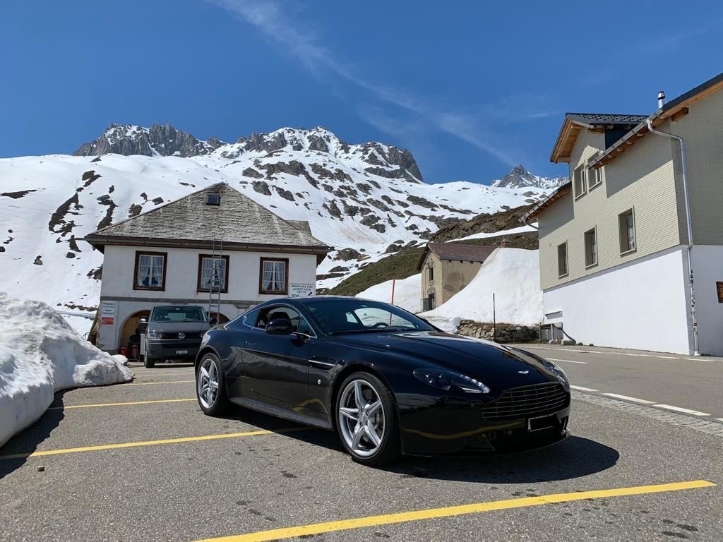 ASTON MARTIN V8 Vantage 4.7 S-image-1