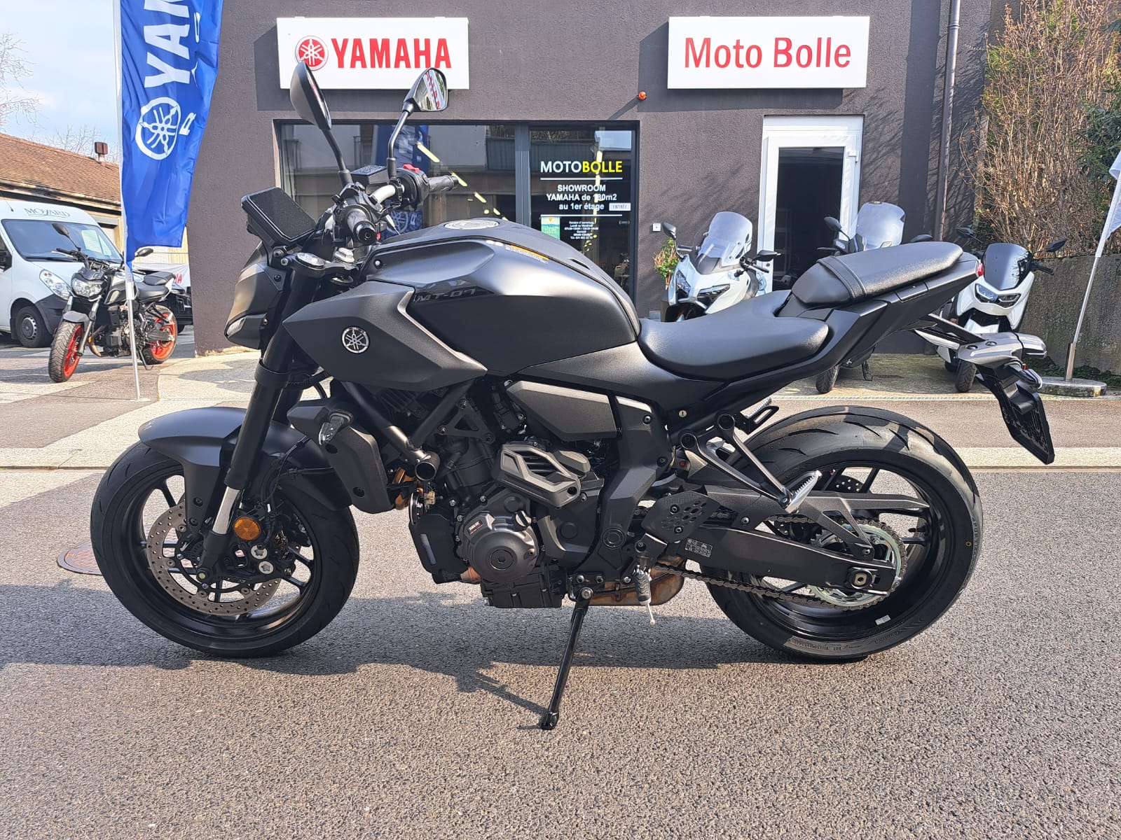 YAMAHA MT-07-showroom-element-3