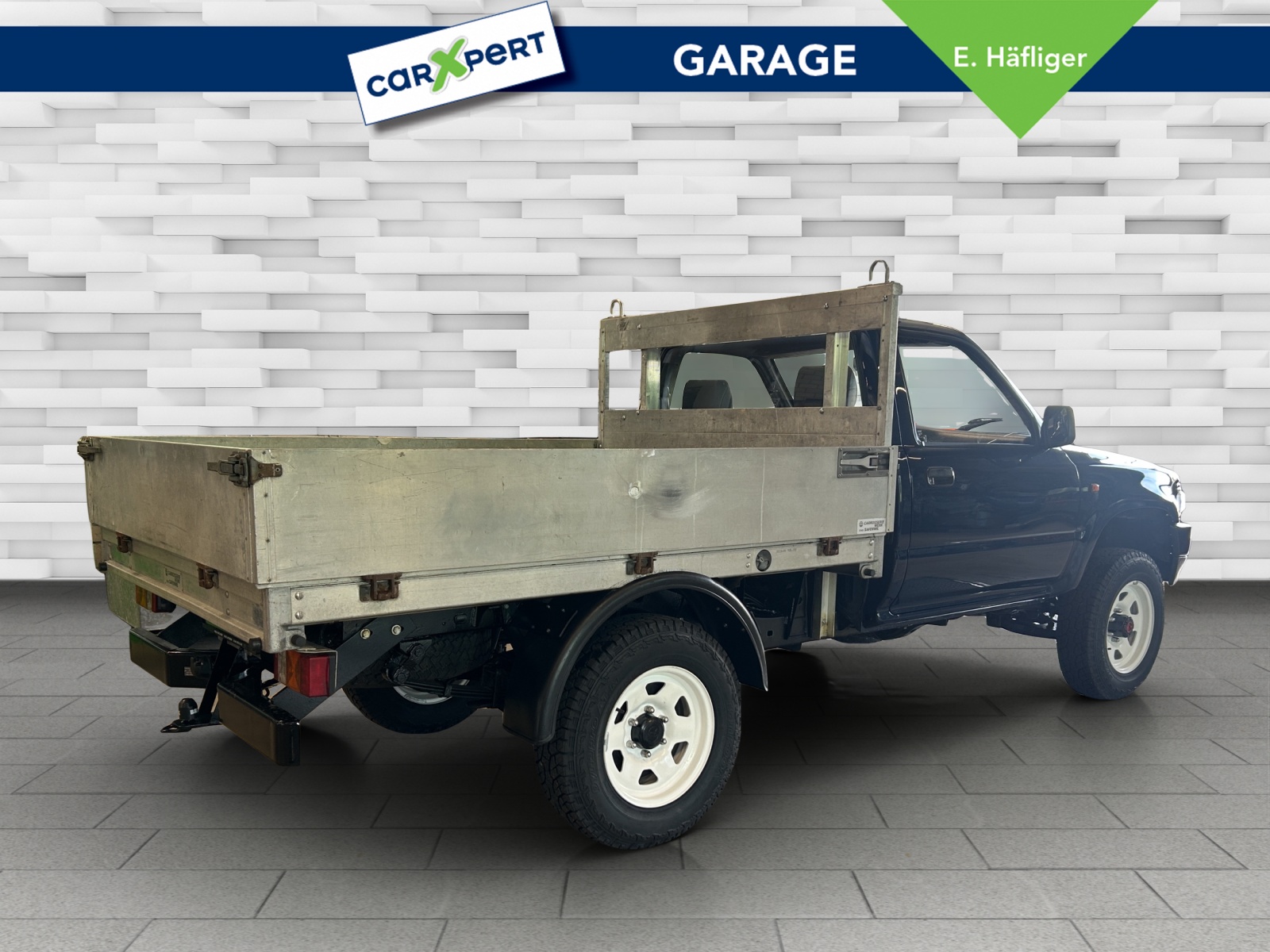TOYOTA Hilux Alubrücke-image-3