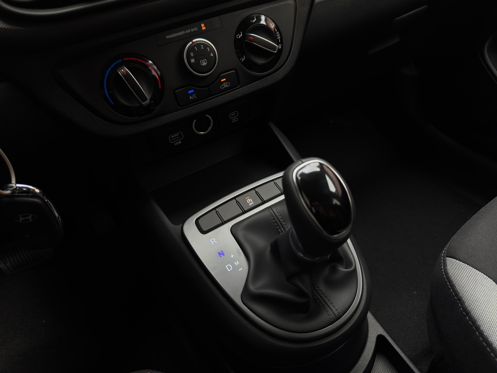 HYUNDAI i10 1.0 Origo-image-9