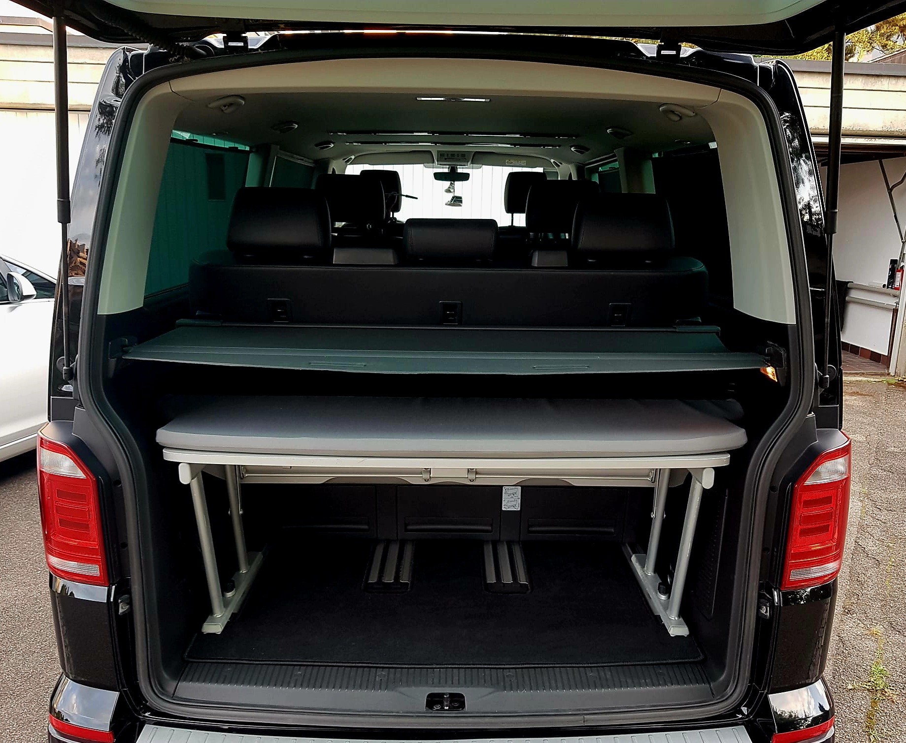 VW T6 Multivan 2.0 Bi-TDI Comfortline Multivan DSG LWB-image-2