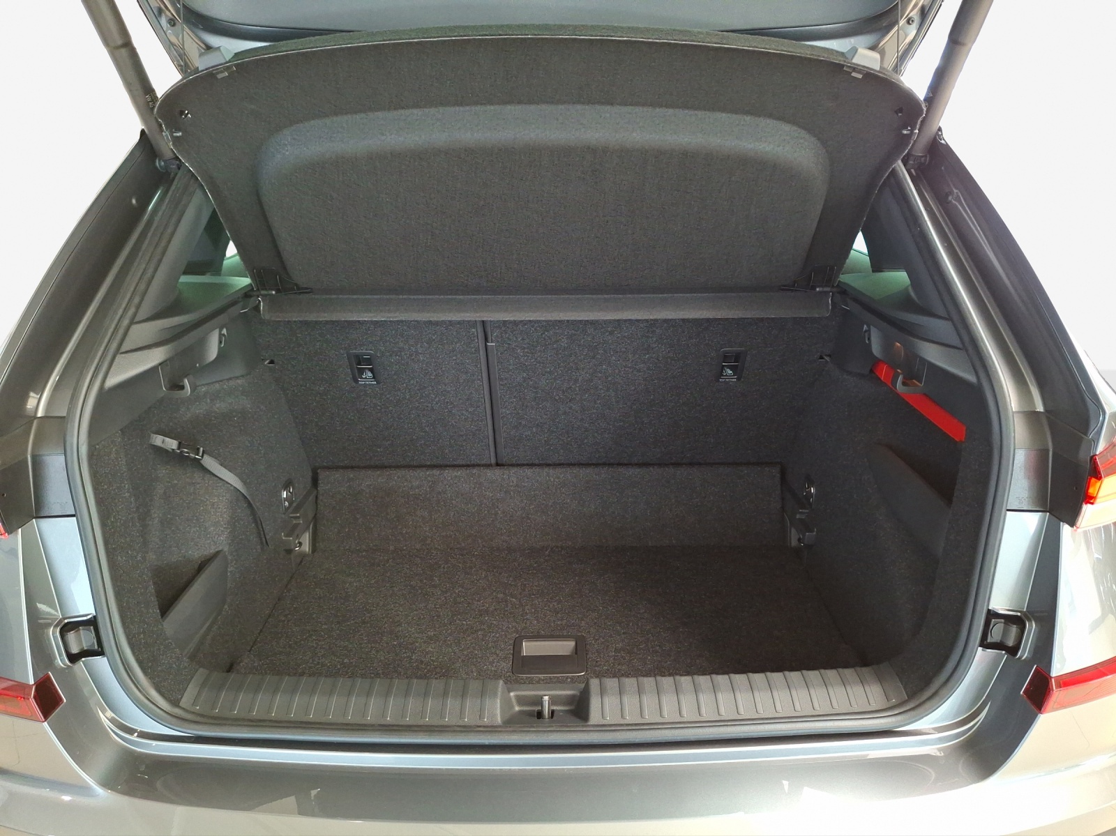 SKODA Kamiq 1.0 TSI Monte Carlo DSG-image-12