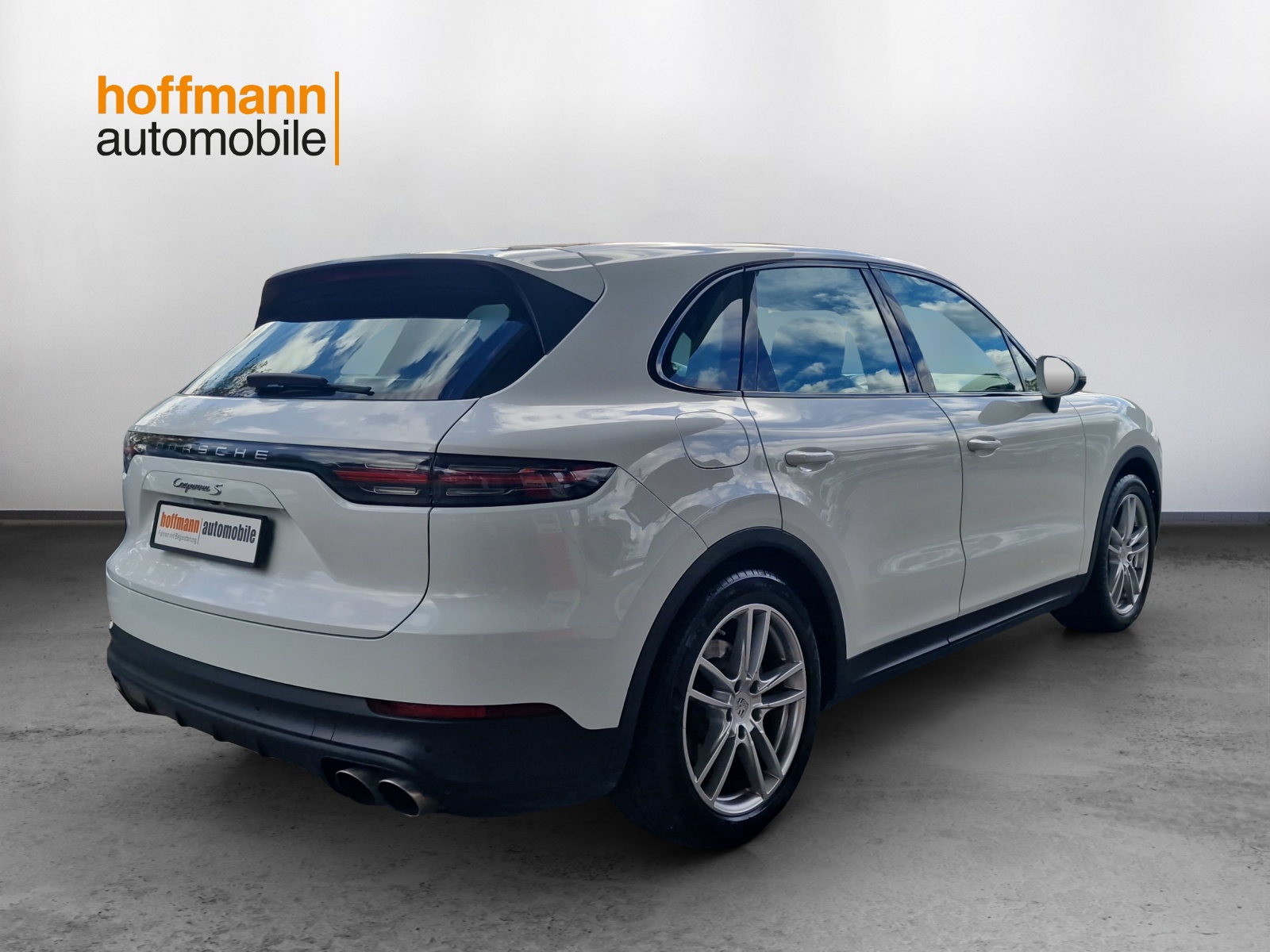 PORSCHE Cayenne S-image-3