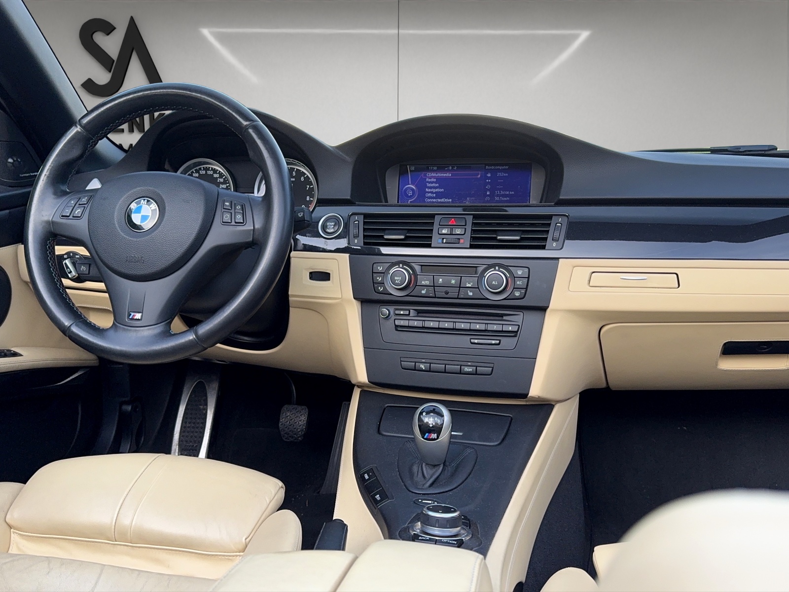 BMW M3 Cabriolet DSG-image-8
