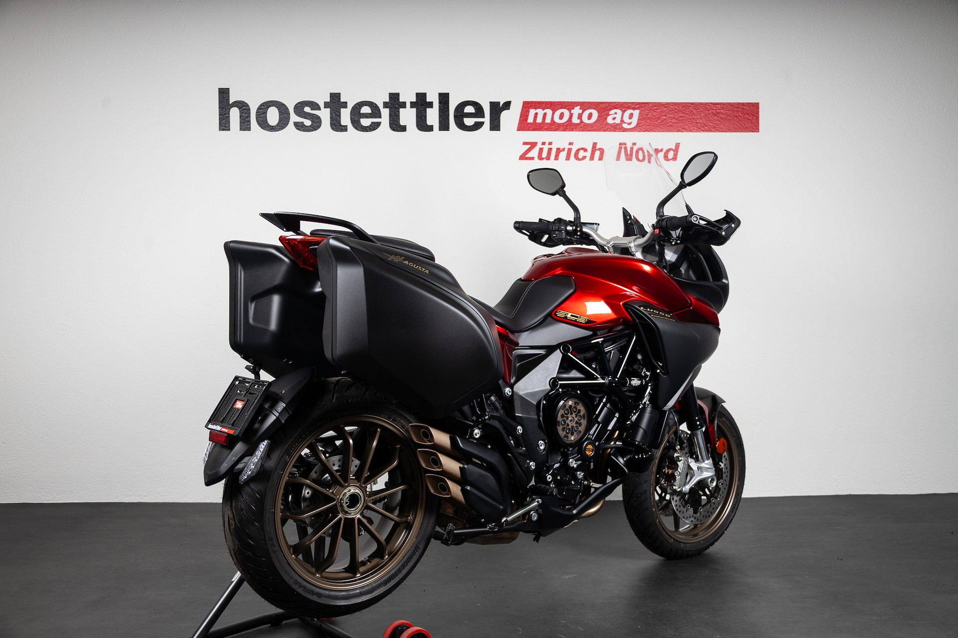 MV AGUSTA Turismo Veloce Lusso SCS-showroom-element-2