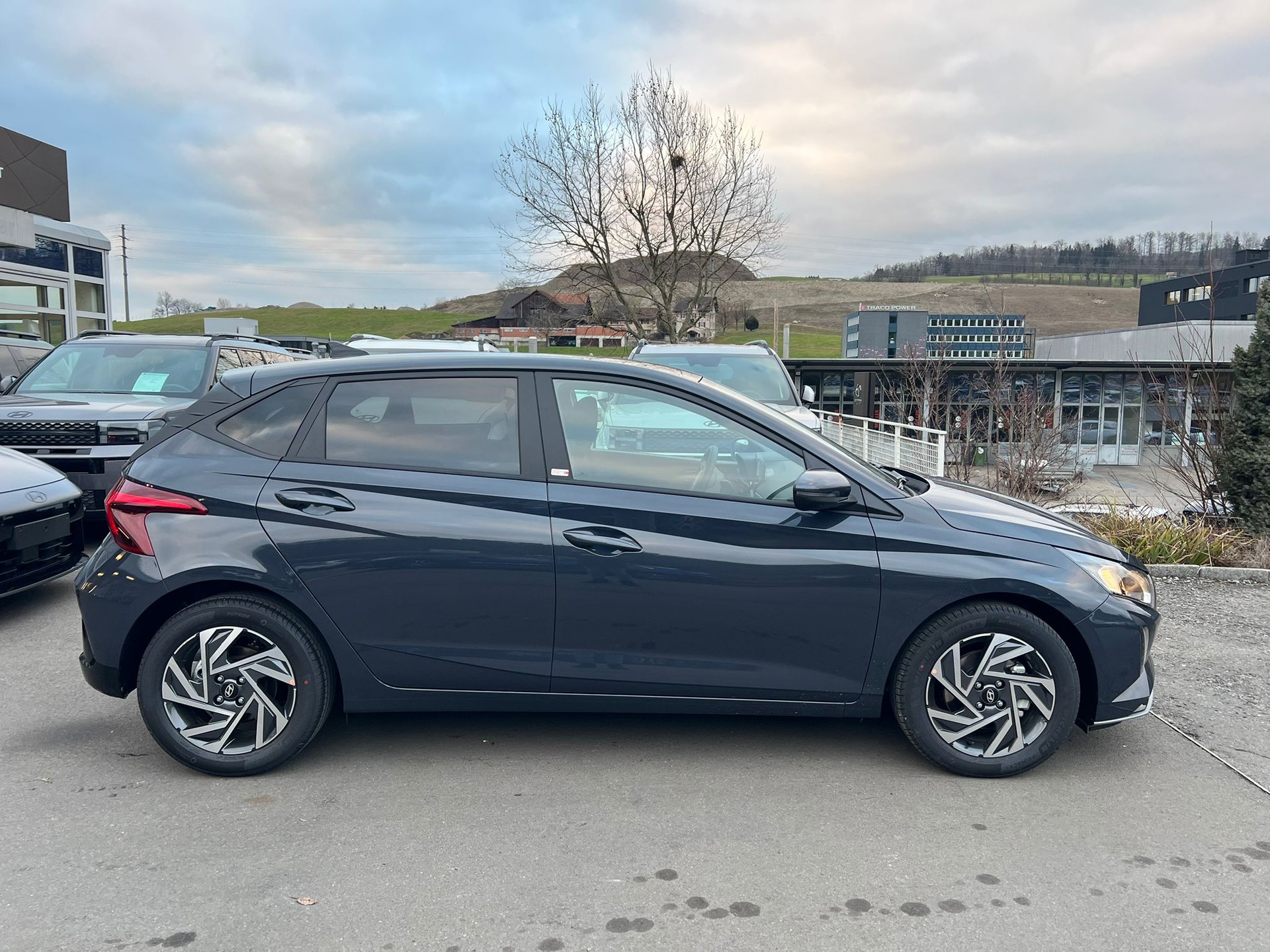 HYUNDAI i20 1.0 T-GDi Amplia DCT-image-8