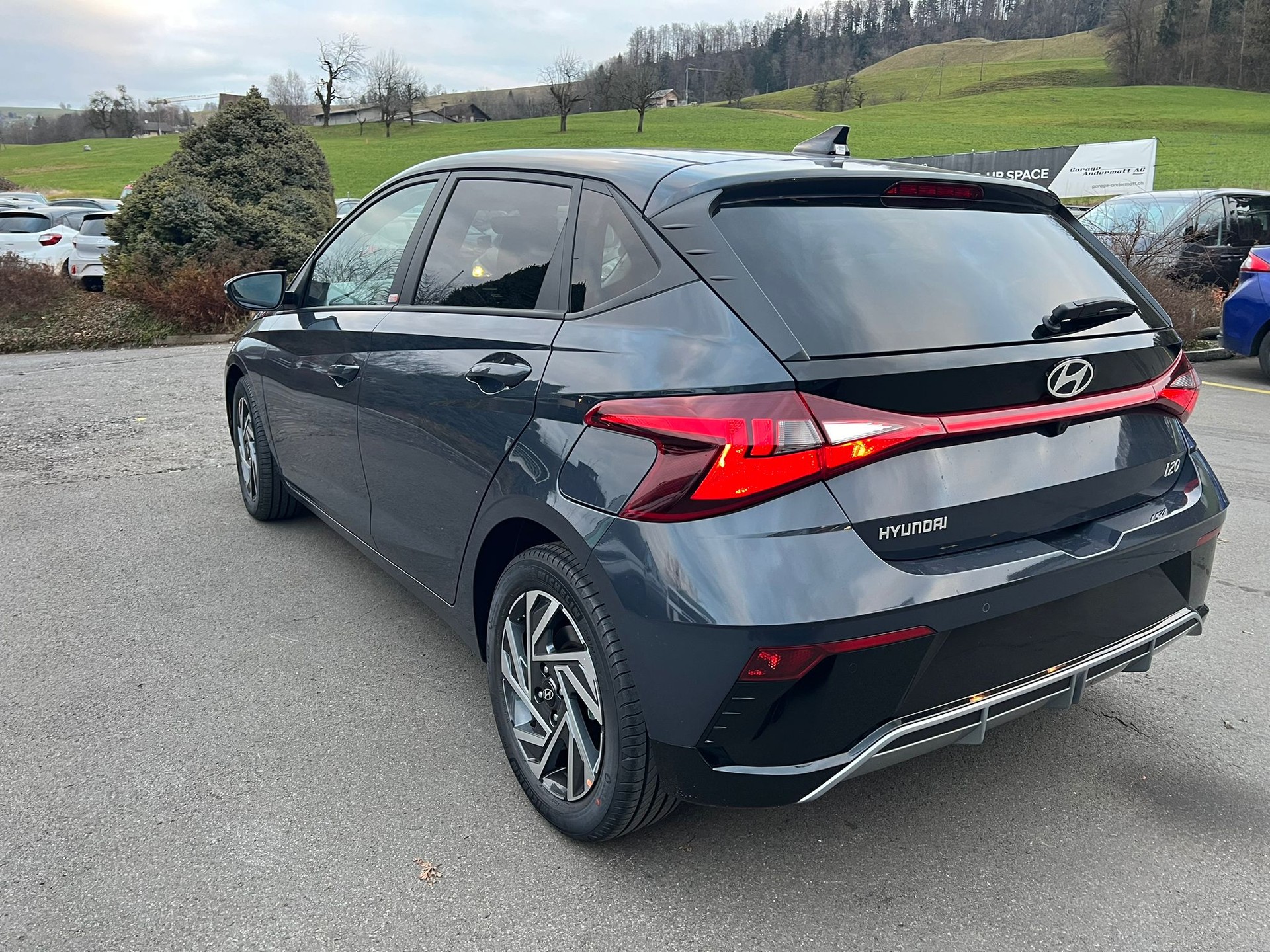 HYUNDAI i20 1.0 T-GDi Amplia DCT-image-4