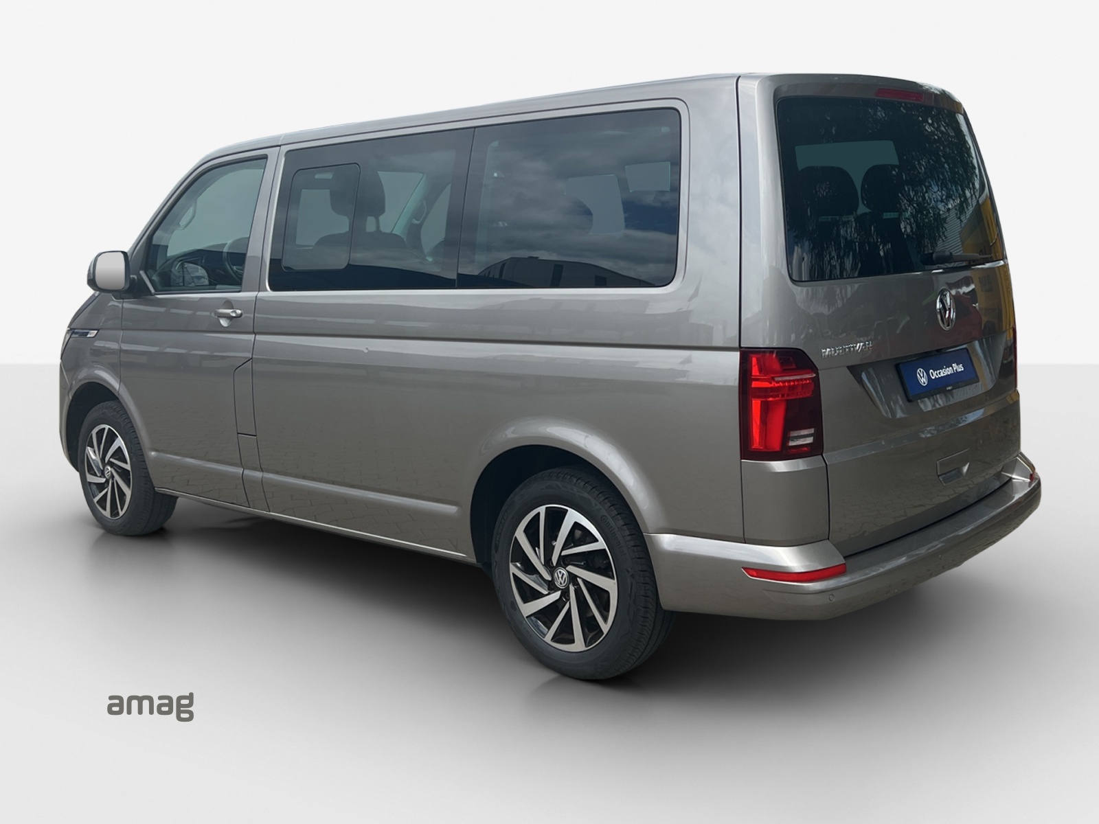 VW T6.1 Multivan 2.0 Bi-TDI Family DSG-image-2