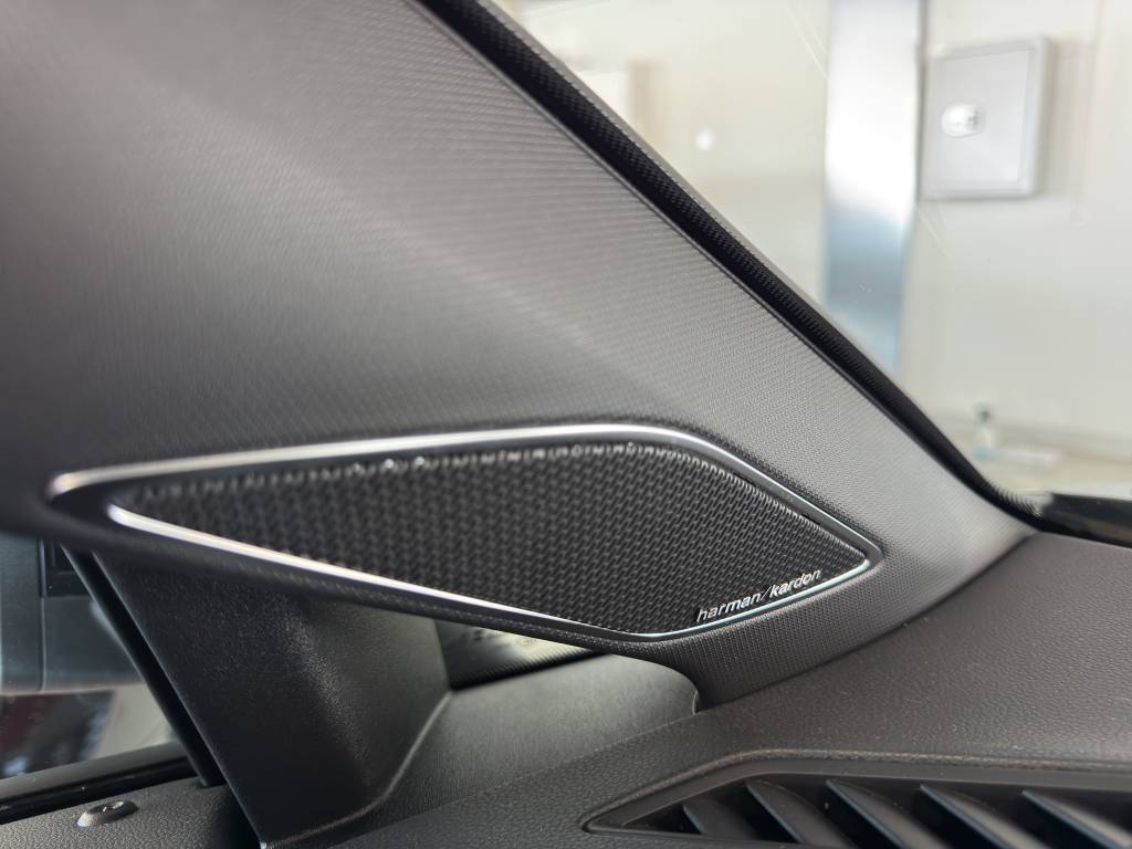 VW Golf 2.0 TSI GTI DSG-image-12