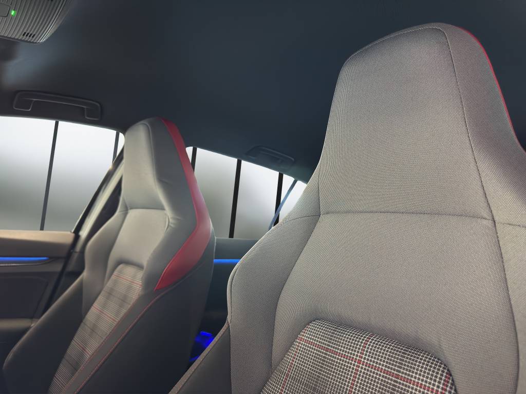 VW Golf 2.0 TSI GTI DSG-image-8