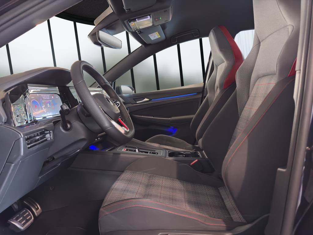 VW Golf 2.0 TSI GTI DSG-image-7