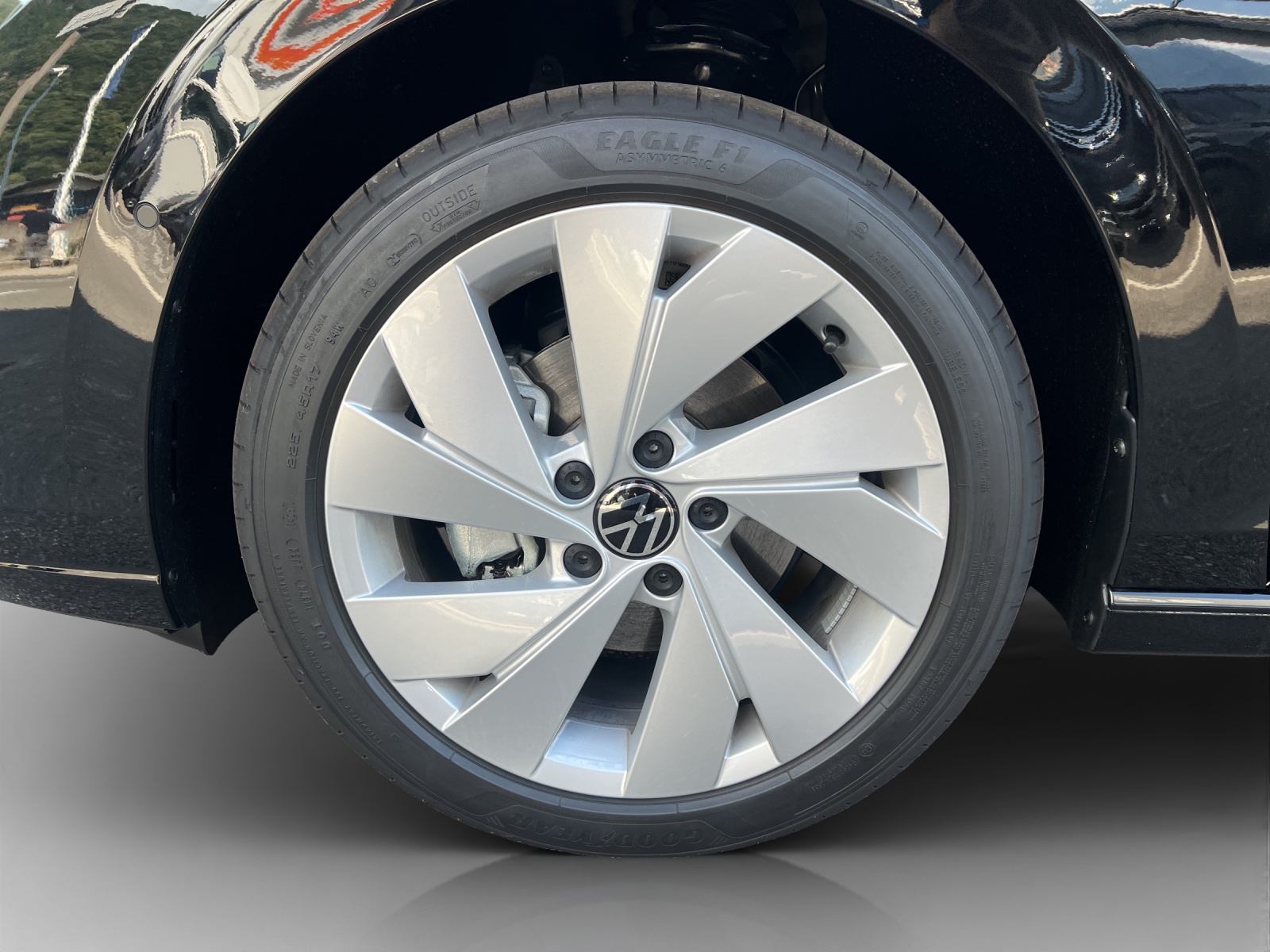 VW Golf 1.5 e TSI mHEV United DSG-image-15
