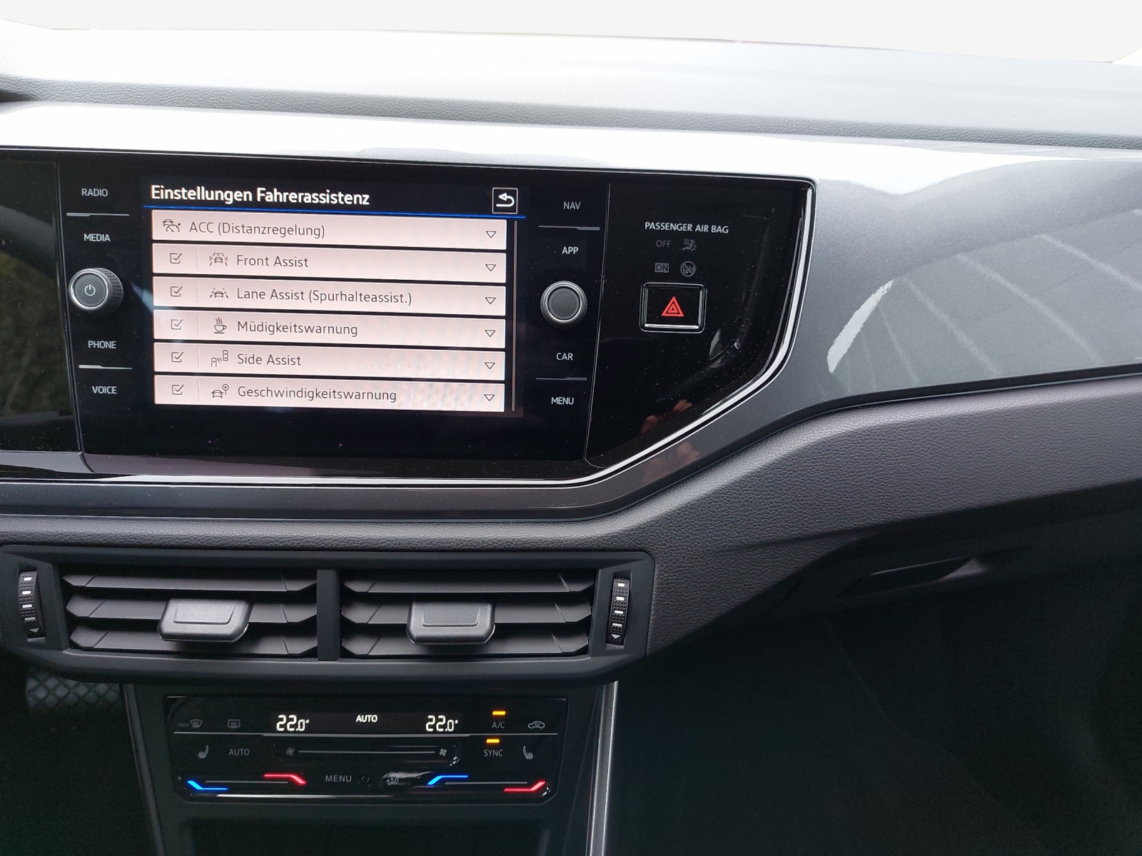 VW Taigo 1.0 TSI Style DSG-image-15