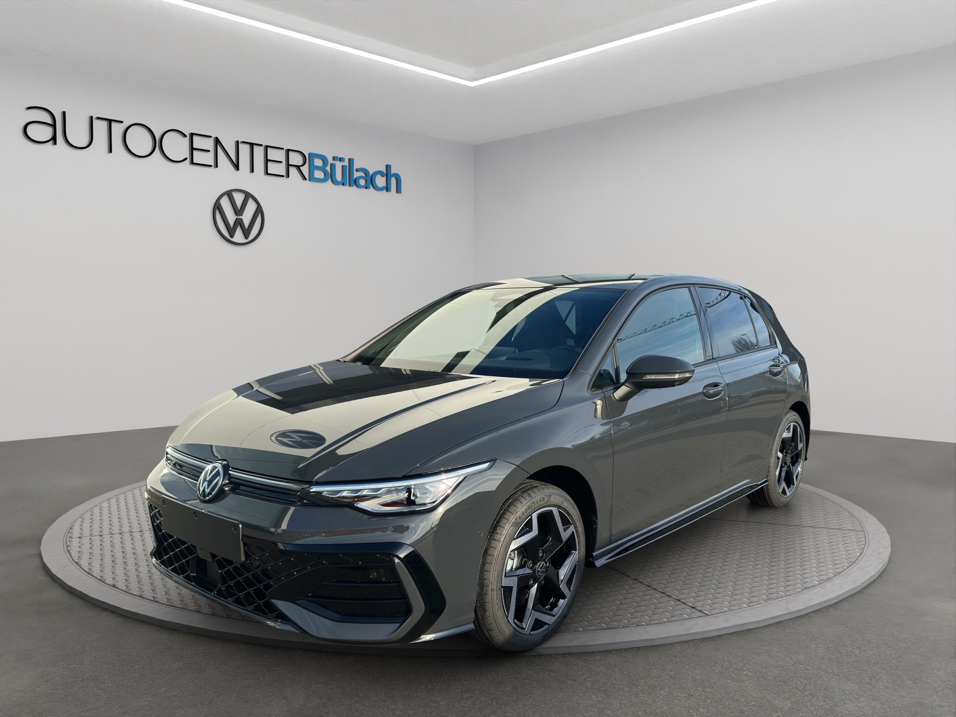 VW Golf 2.0 TSI R-Line DSG 4 Motion-image-0