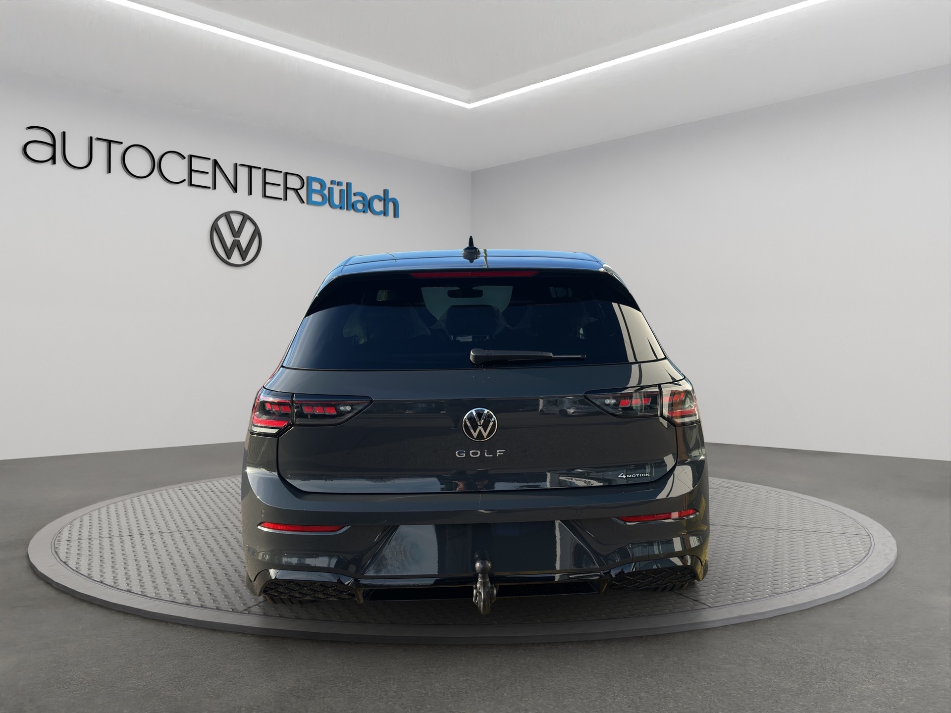 VW Golf 2.0 TSI R-Line DSG 4 Motion-image-5