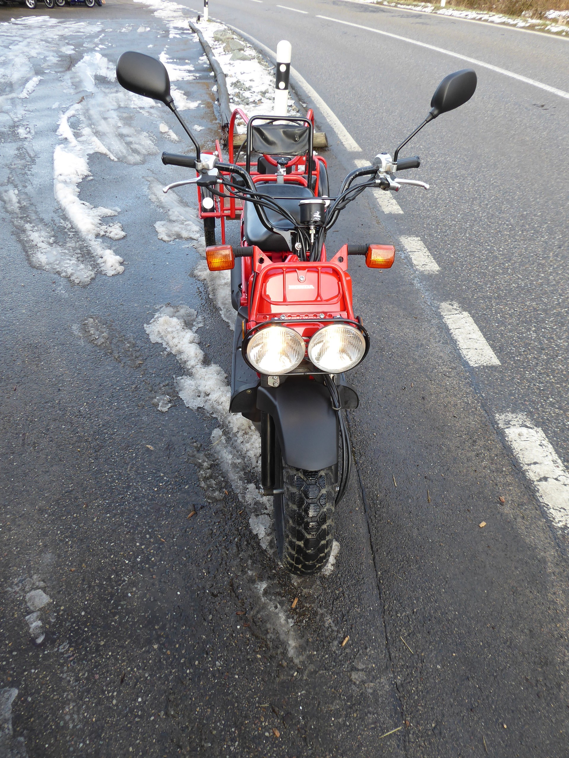 HONDA NPS 50 Zoomer (45km/h)-showroom-element-1