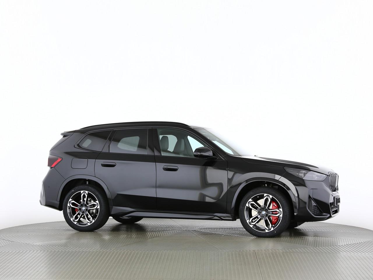 BMW X1 18d sDrive-image-18