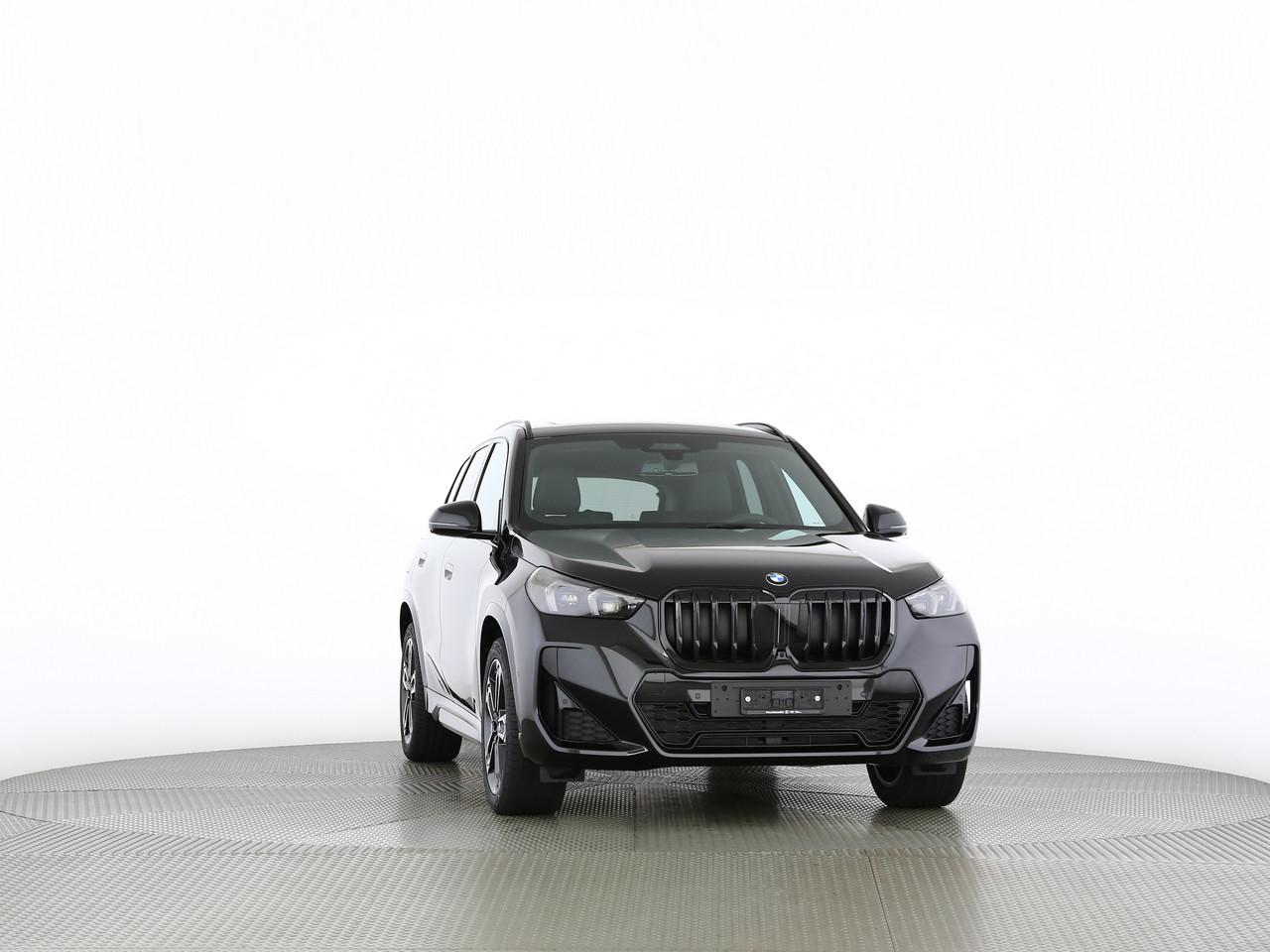 BMW X1 18d sDrive-image-22