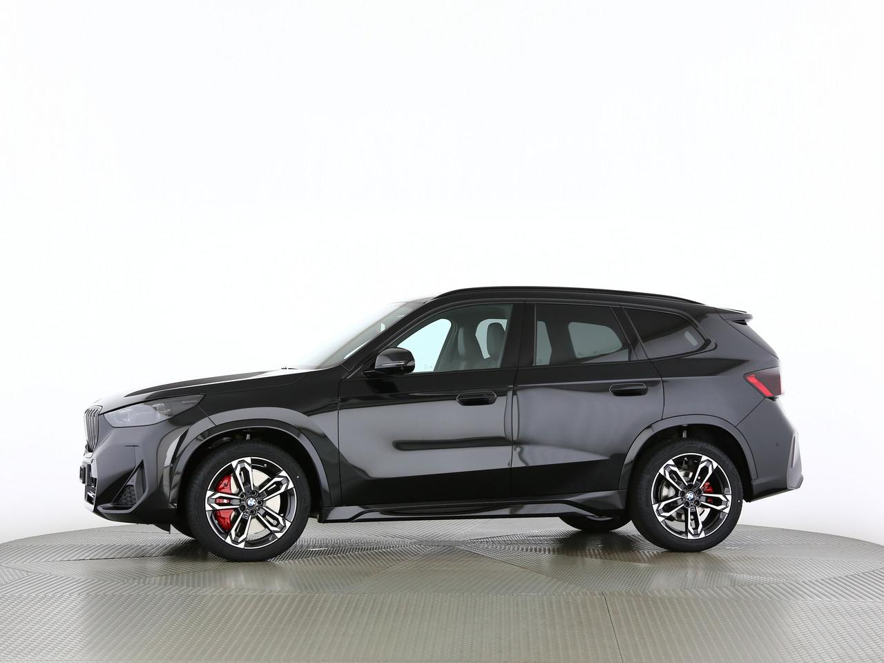 BMW X1 18d sDrive-image-4