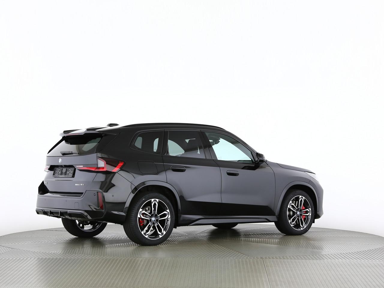 BMW X1 18d sDrive-image-14