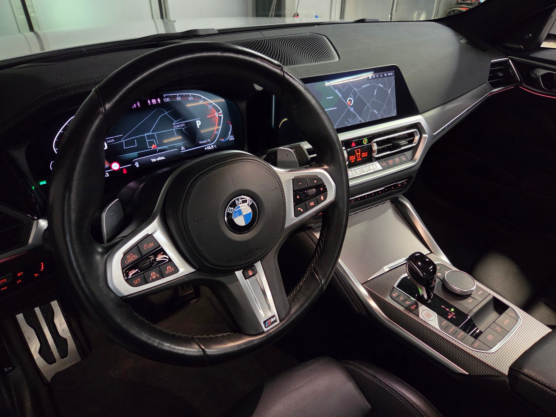 BMW 430i M-Sport Cabrio-image-12
