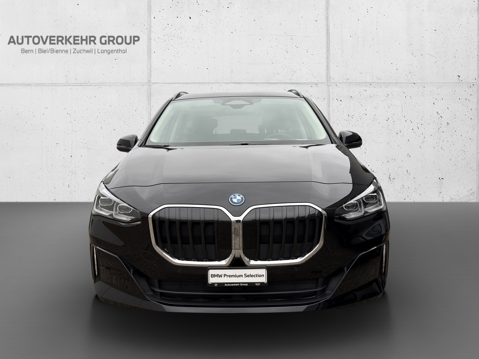 BMW 230e xDrive Act. Tourer-image-8