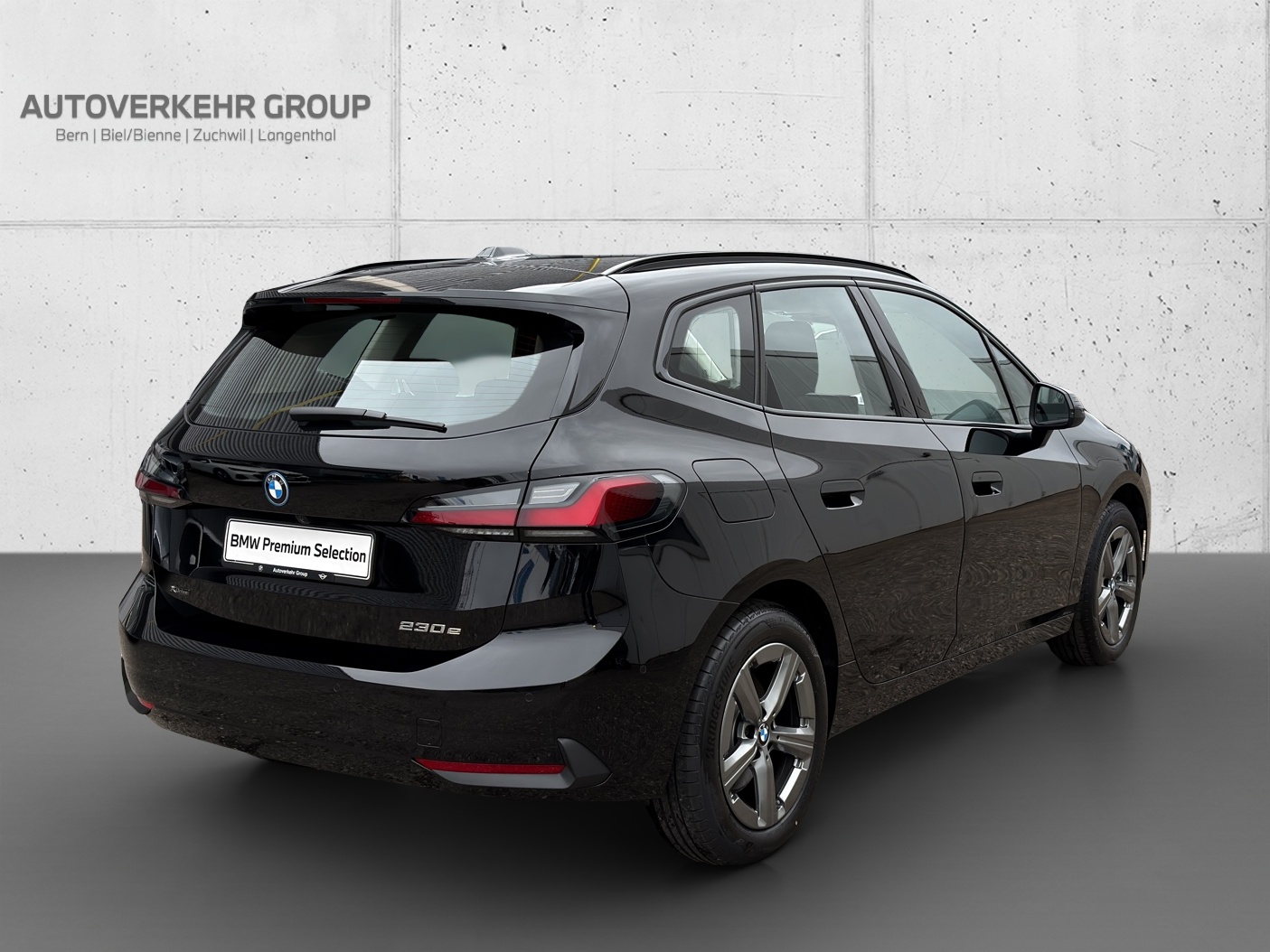 BMW 230e xDrive Act. Tourer-image-5