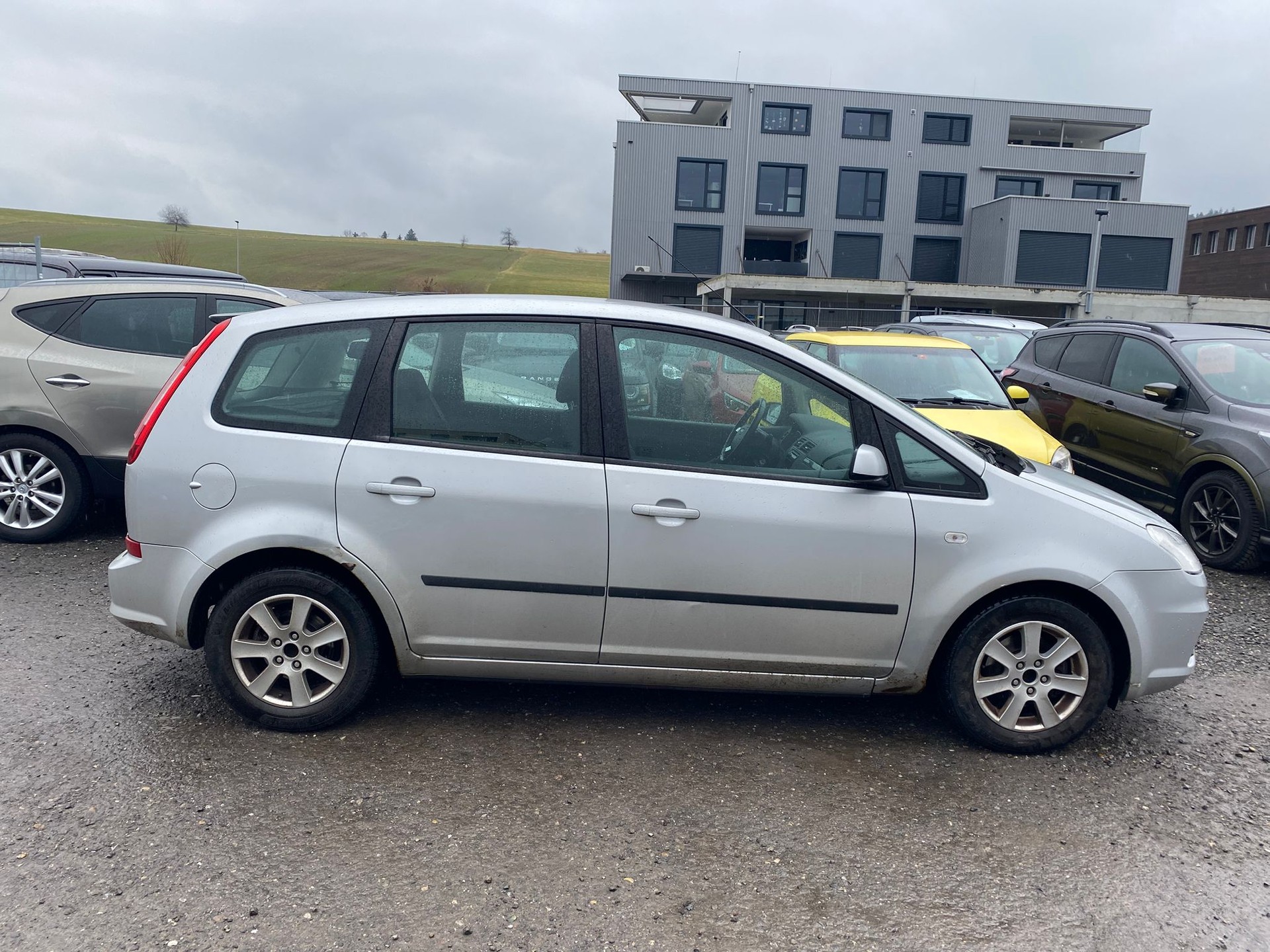 FORD C-Max 1.8 16V Titanium-image-7