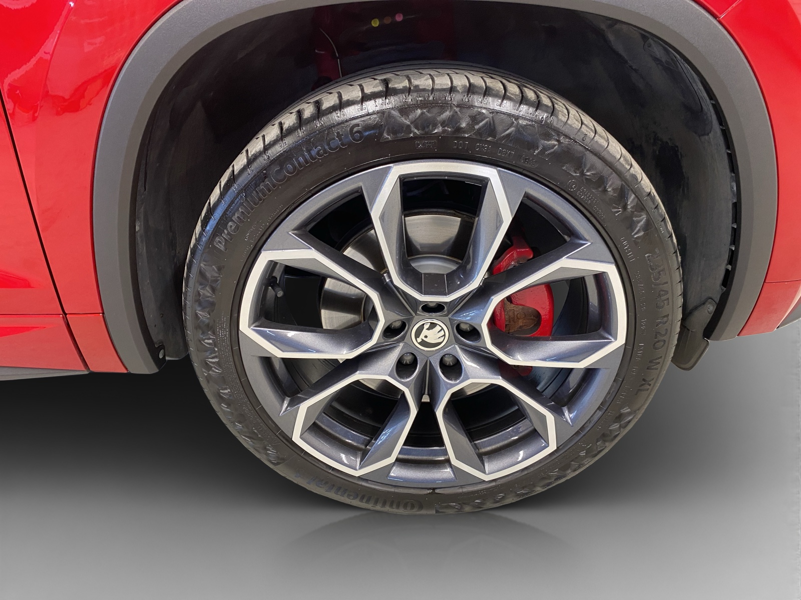 SKODA Kodiaq 2.0 Bi-TDI SCR RS 4x4 DSG-image-15