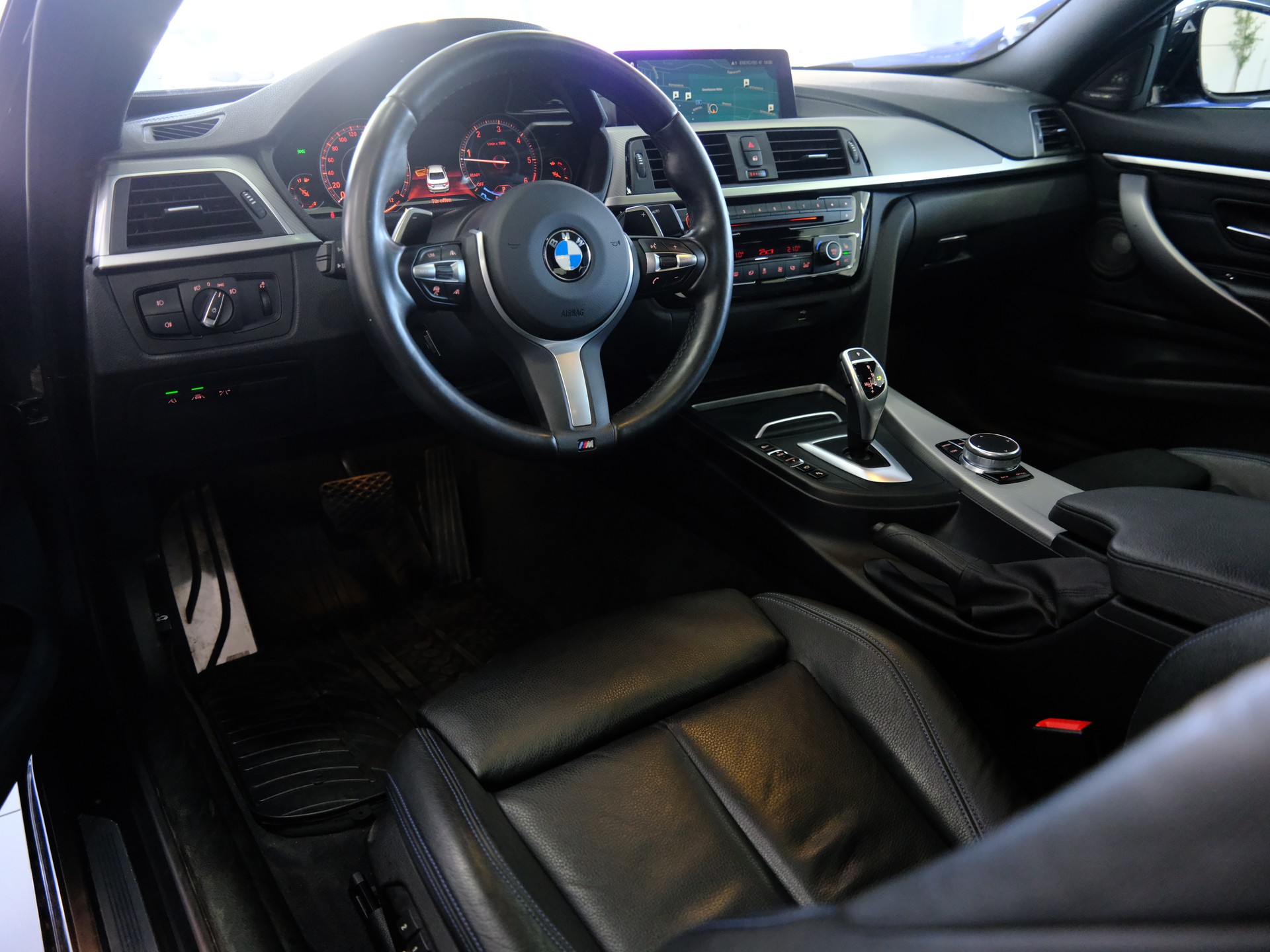 BMW 435d Coupé xDrive Sport Line Steptronic-image-9