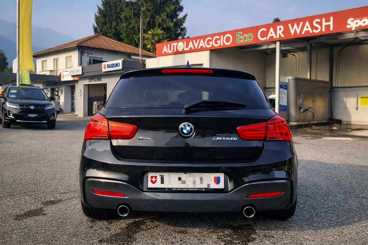 BMW M140i xDrive Steptronic-image-3