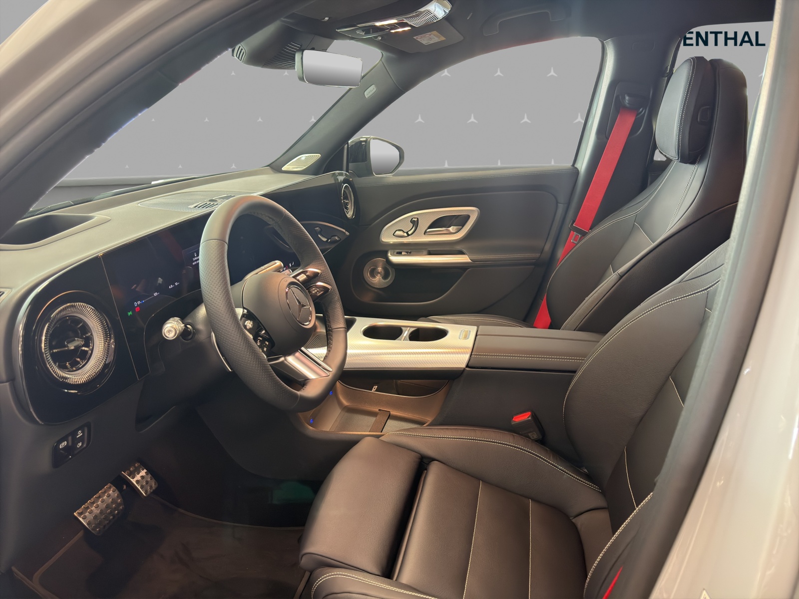 MERCEDES-BENZ GLB 350 4MATIC with EQ Technology-image-7