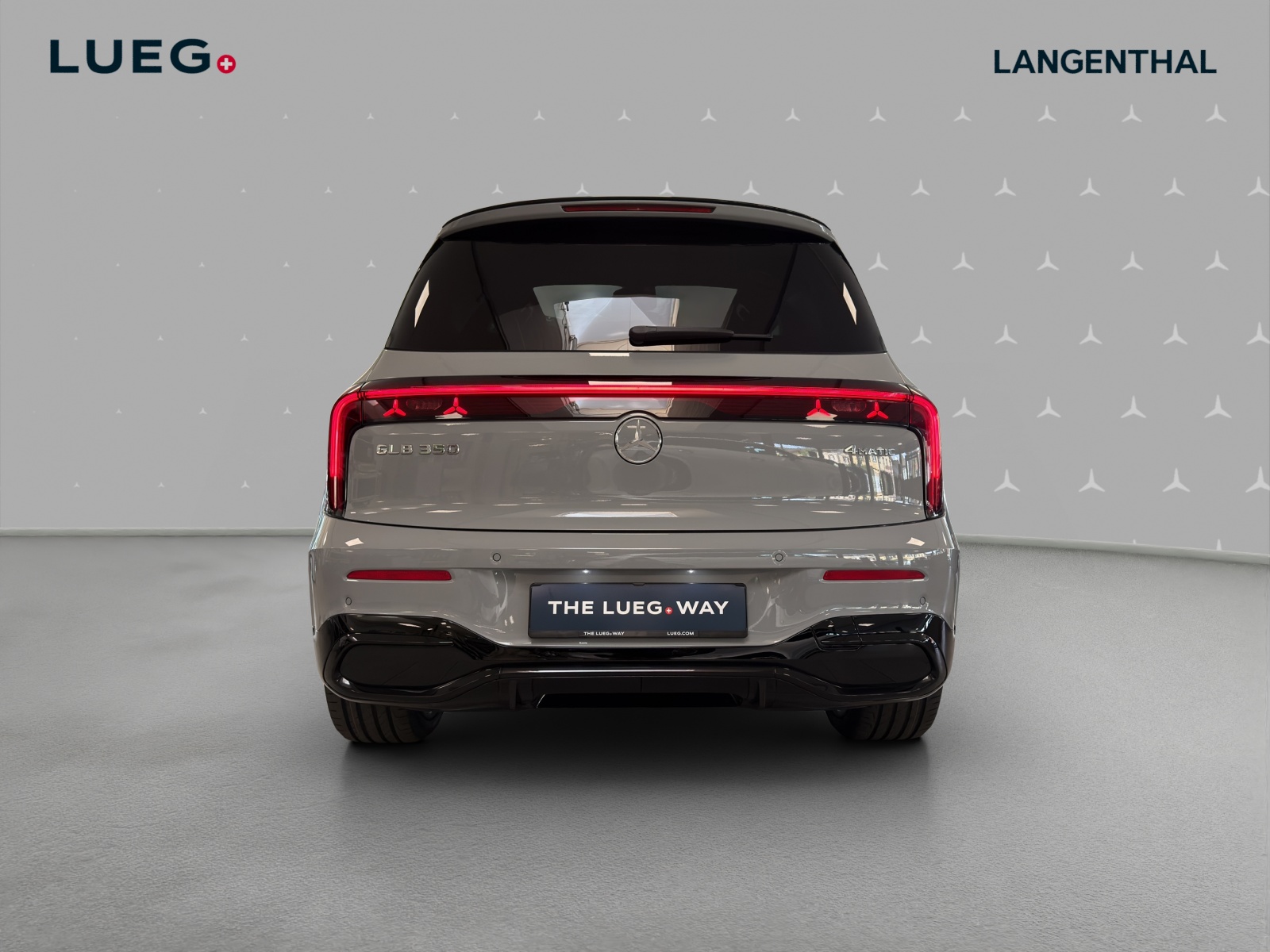 MERCEDES-BENZ GLB 350 4MATIC with EQ Technology-image-3